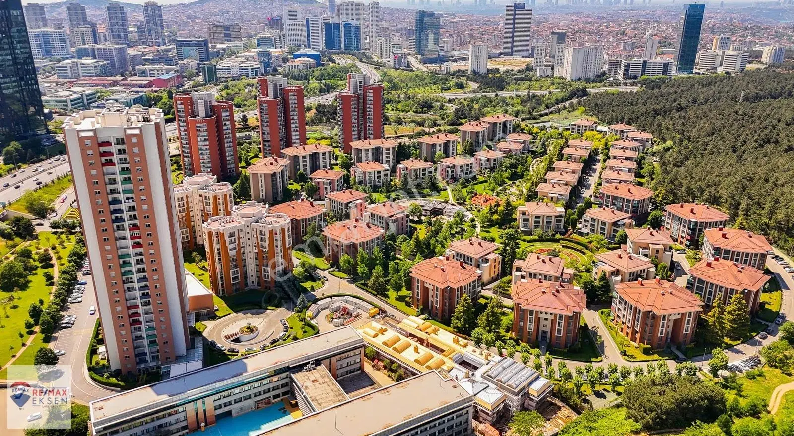 Yeşil Vadi Konakları'nda Satılık 4+1 Daire