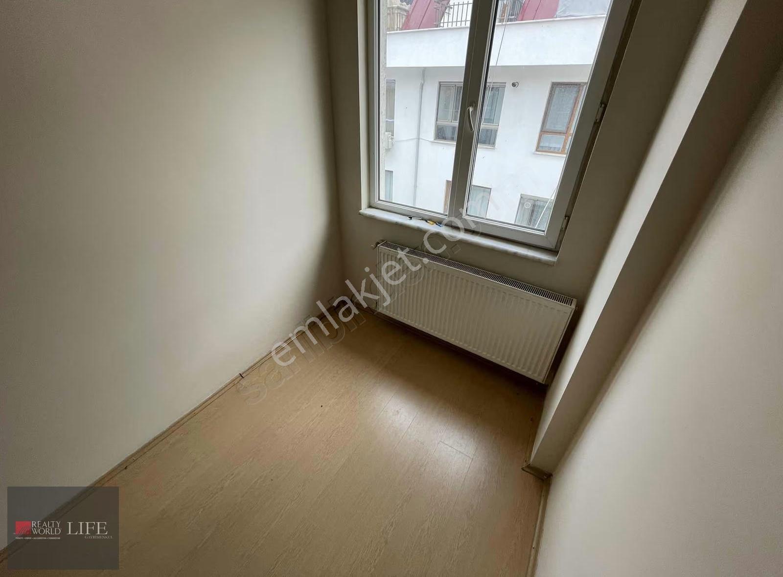 Rw Lıfe // Büyükdere Mh Esogü' Ye Yakın 1+1 Kiralık Daire - Görsel 6