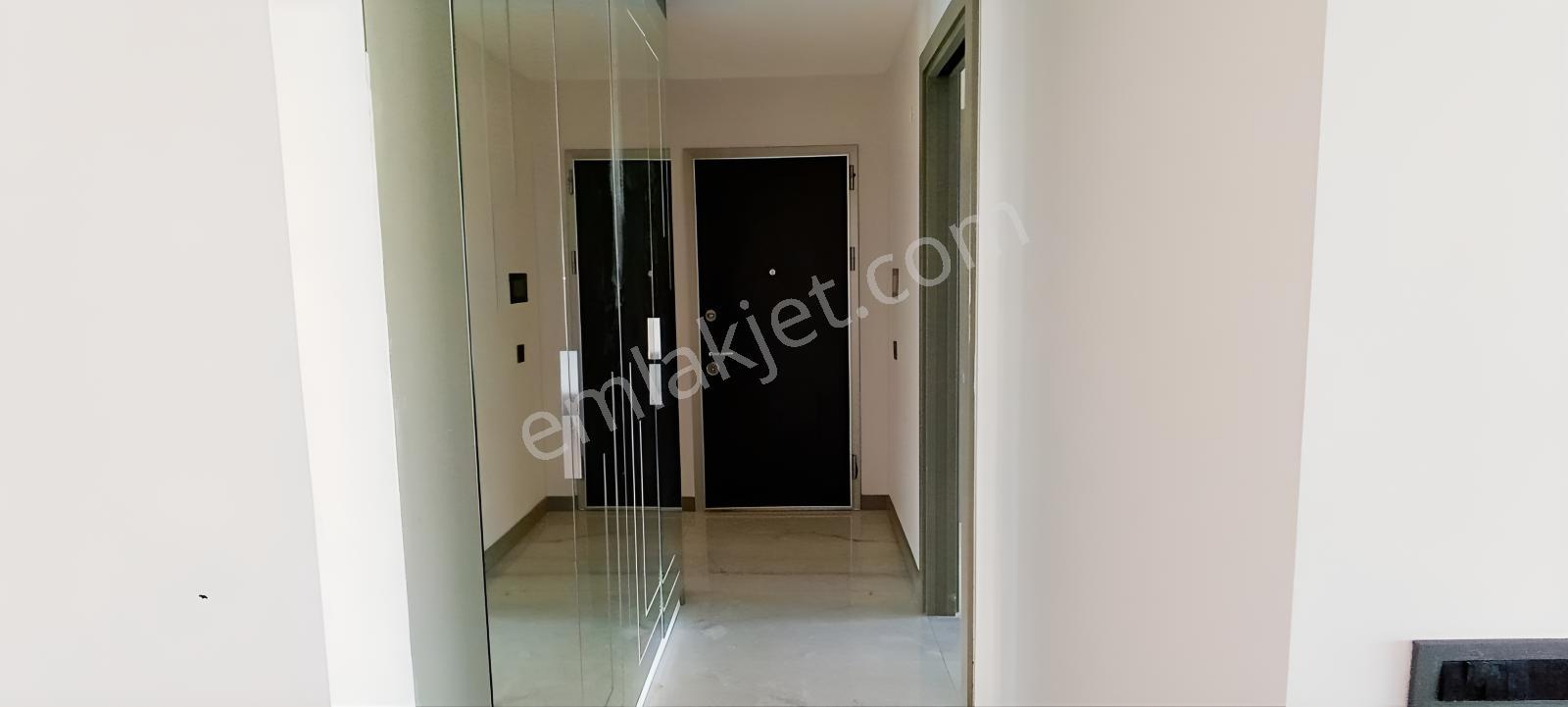 İzmir Bornova Nüans Delüx Sitesinde Kiralık 3+1 Daire - Görsel 8