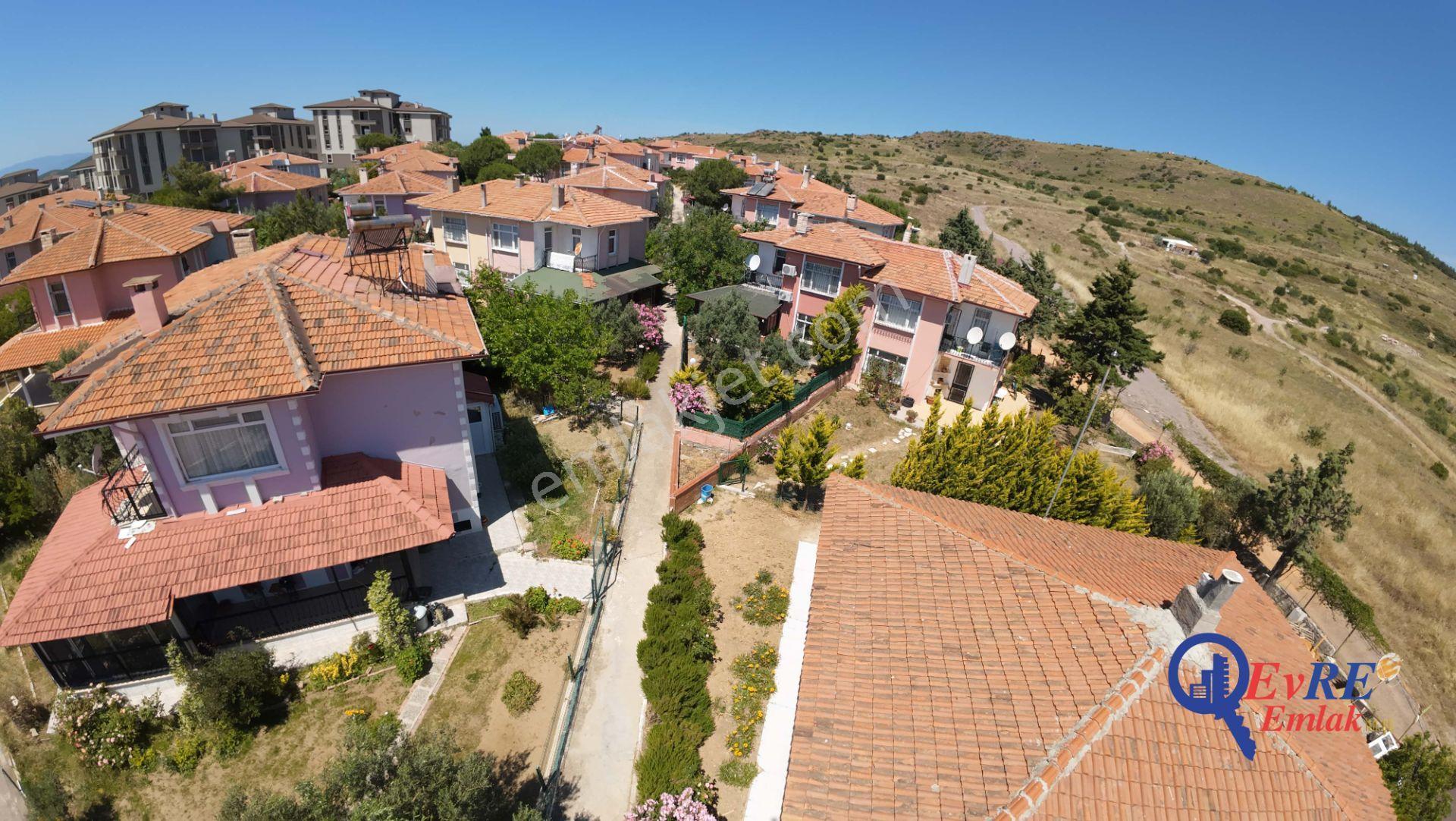 Evre Emlaktan Yeşillikler İçinde 3+1 Geniş Bahçeli Villa - Görsel 21