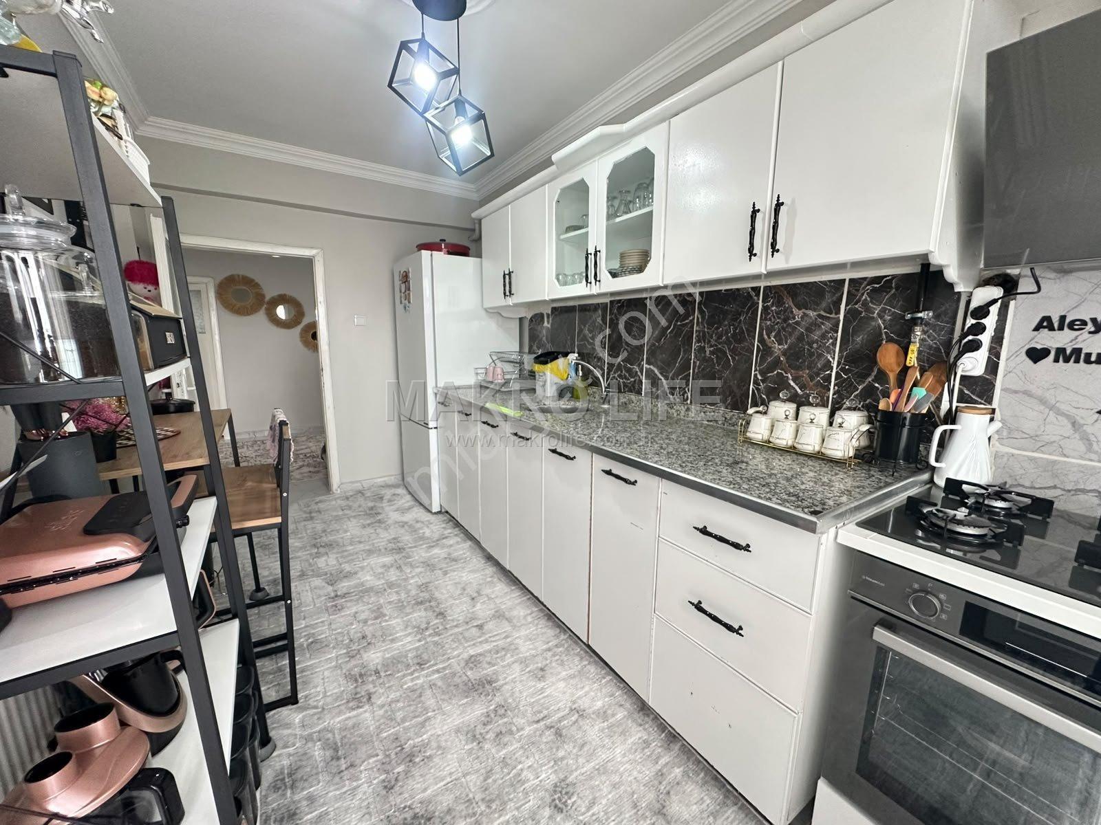 Emek Caddesi Çarşamba Pazarı Civarı 3+1 Asansörlü Bakımlı Satılık Fırsat Daire - Görsel 5