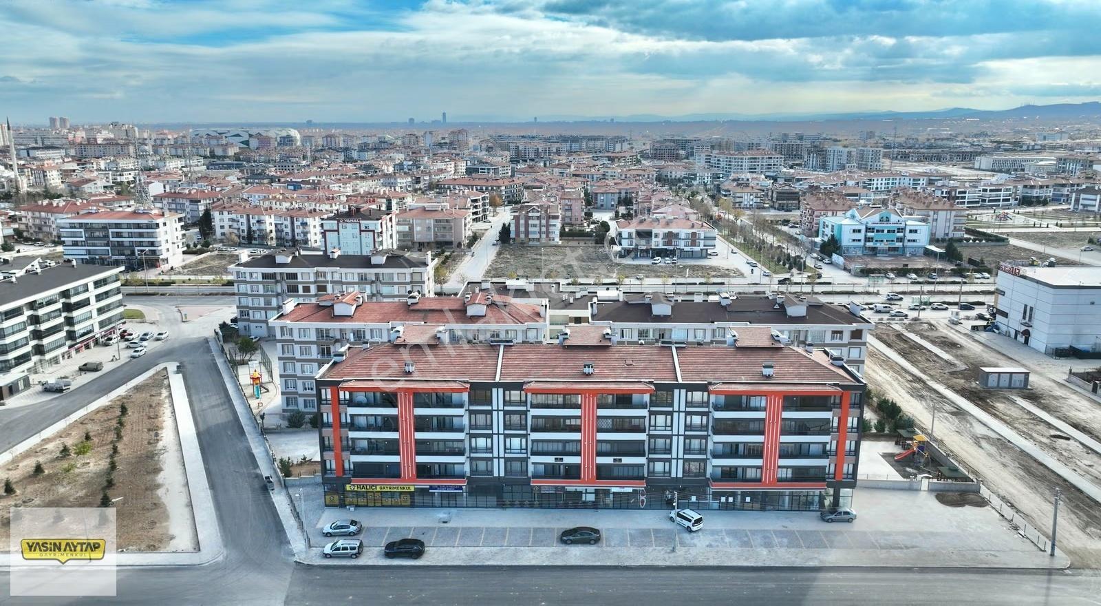 Merkezi Konumda Modern Detaylara Sahip Satılık 3+1 Daire - Görsel 3