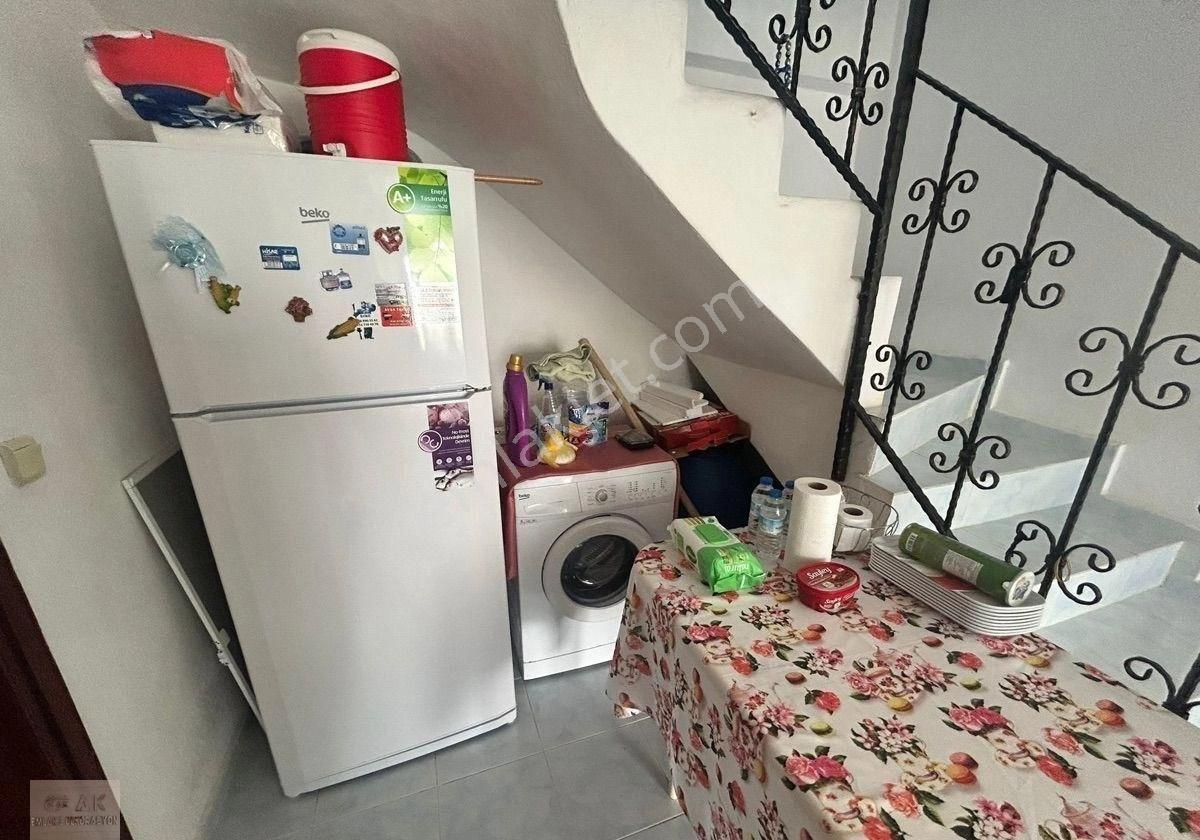 Ak Emlaktan Avşa Adasında Mustakil Yazlık - Görsel 15