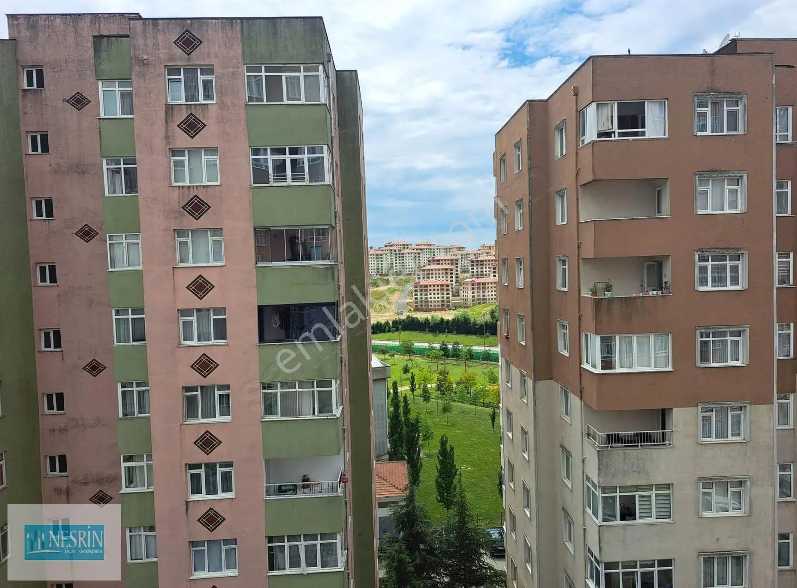 Nesrin Emlak'tan Okula Komşu Caddeye Yakın Ara Kat 3+1 - Görsel 5