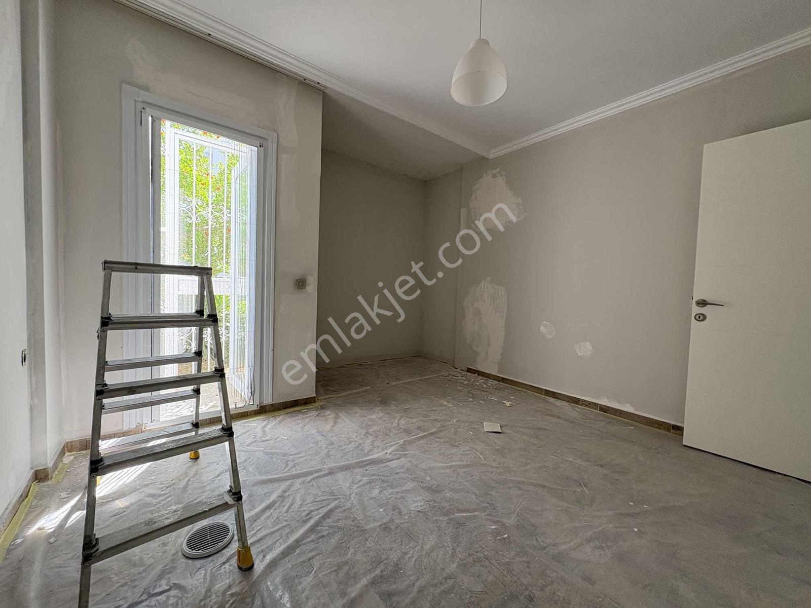 Ortakent'te Tamamen Yenilenmiş 2+1 Bahçe Katı Daire - Görsel 14