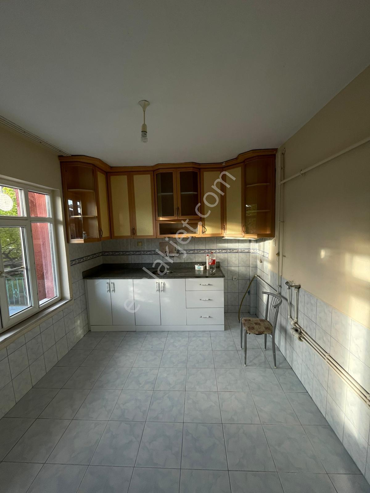 İsa Kavak Gayrimenkul’den 2+1 Kiralık Daire – Karatay/karaaslan - Görsel 3