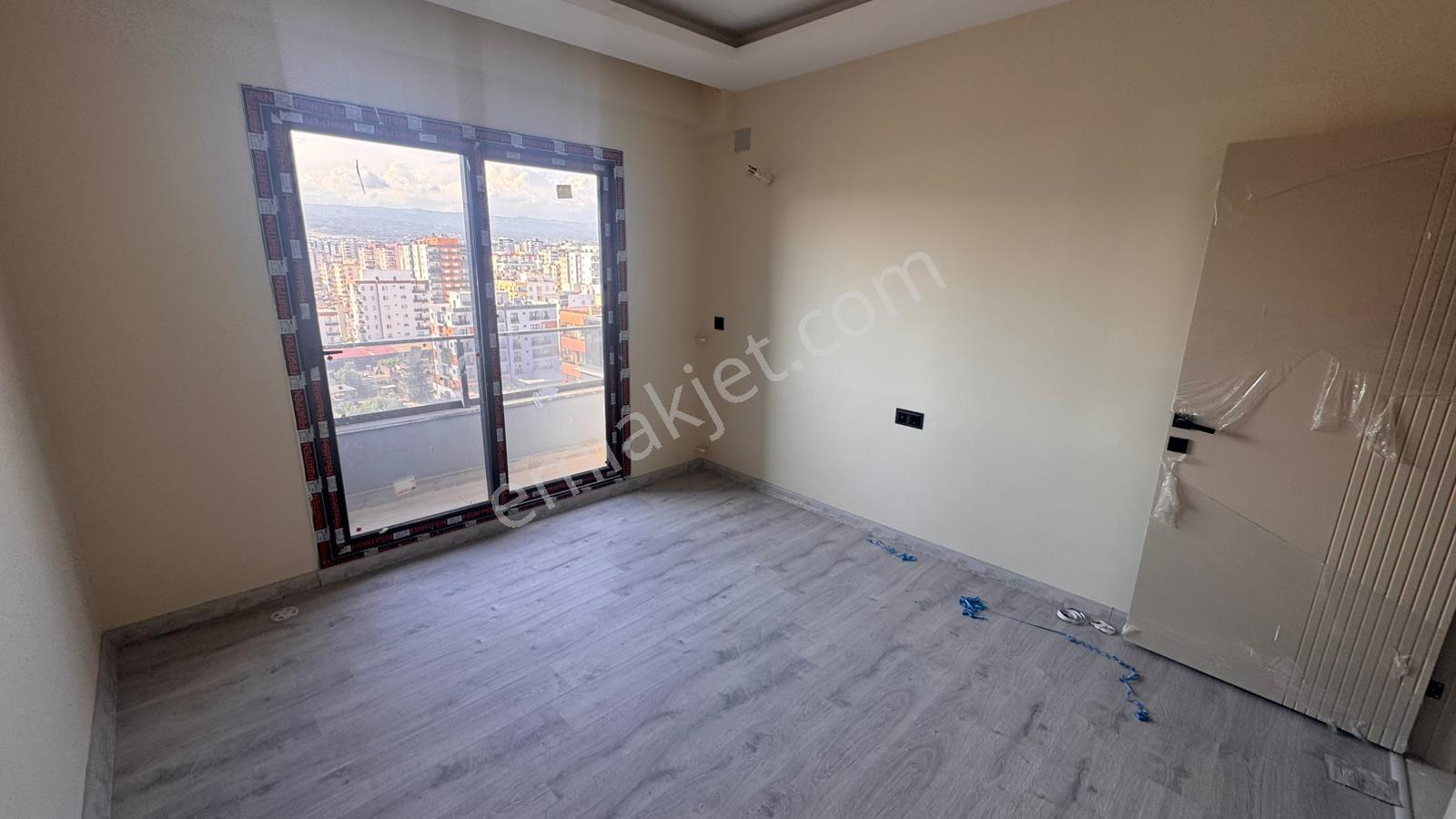 Erdemli Merkezde Satılık 1+1 Daire - Görsel 18