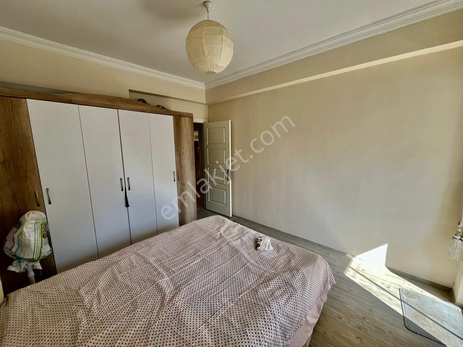 Amazon'dan Boğaziçi Ana Cadde Üzeri 2+0 Eşyalı Kiralık Daire!!! - Görsel 14