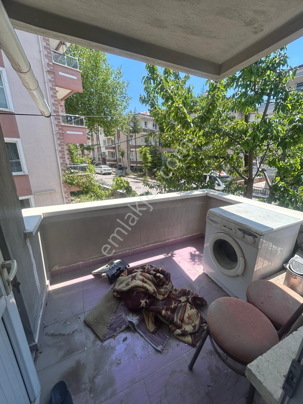 Afyon Üçok Emlaktan Esentepe Mah Kiralık 2+1 Temiz Bakımlı Daire - Görsel 19