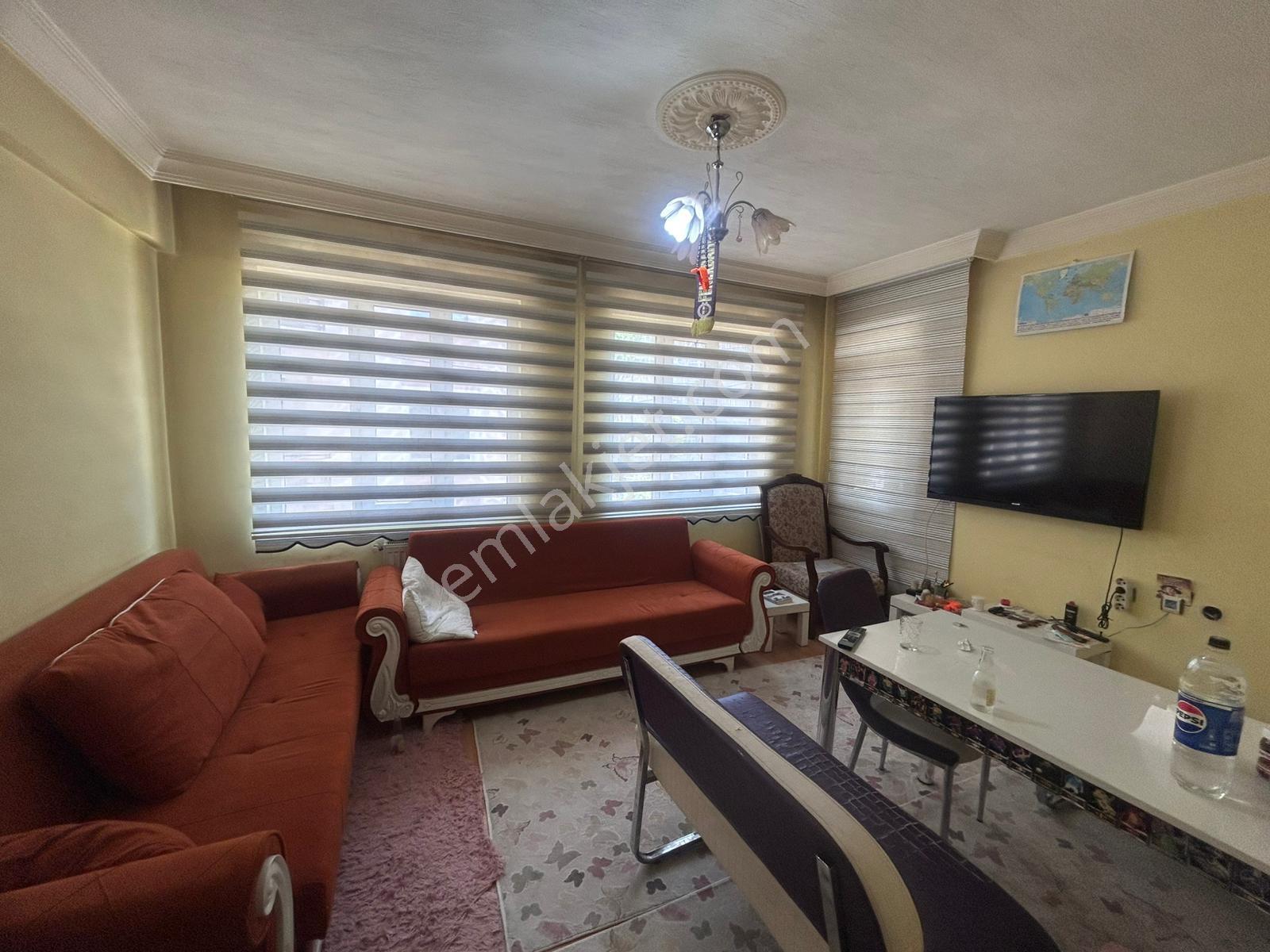 Afyon Üçok Emlaktan Esentepe Mah Kiralık 2+1 Temiz Bakımlı Daire - Görsel 13