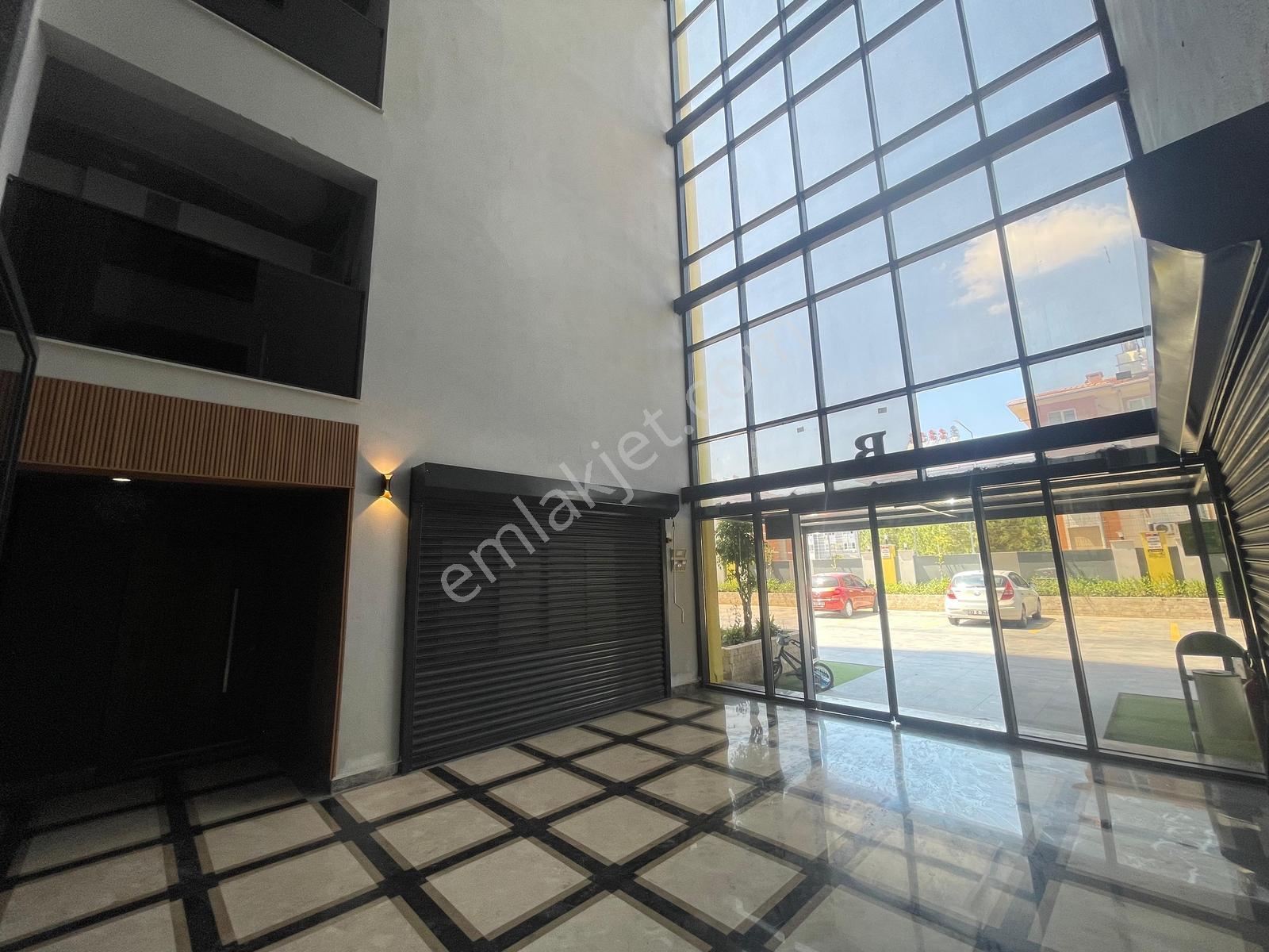 Antalya Kepez Zamur Towers'da 1+1 Ara Kat Havuzlu Kiralık Daire - Görsel 5