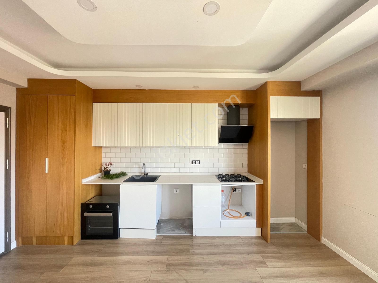 Antalya Kepez Zamur Towers'da 1+1 Ara Kat Havuzlu Kiralık Daire - Görsel 8