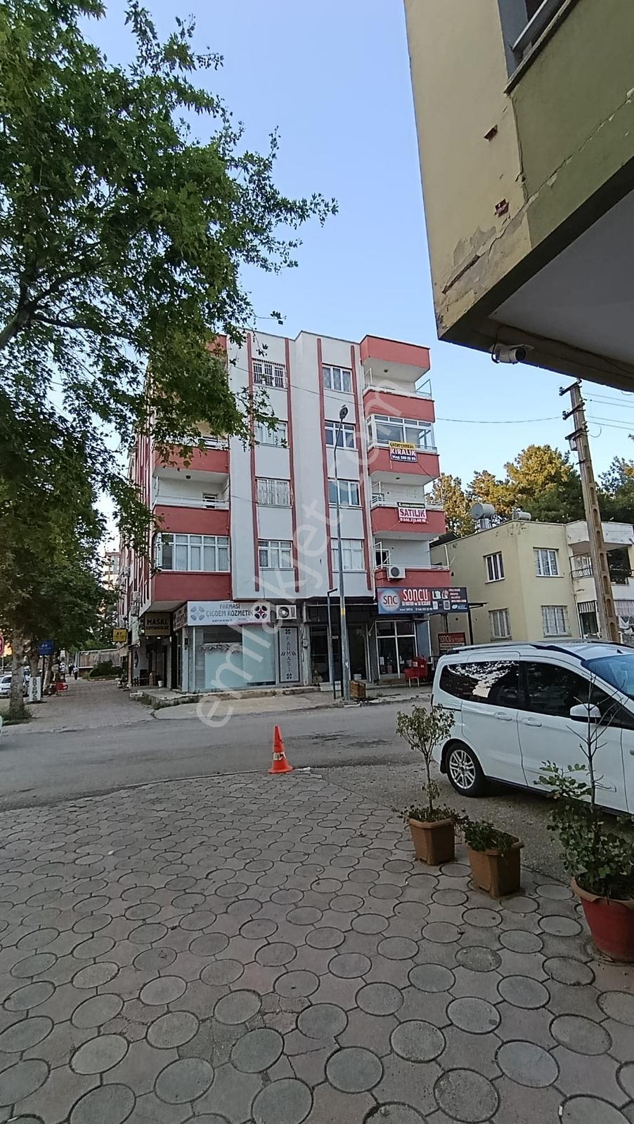 Kozan Gayrimenkulden Göçyolu Ayfa Kavşağı Yakını Daire - Görsel 5