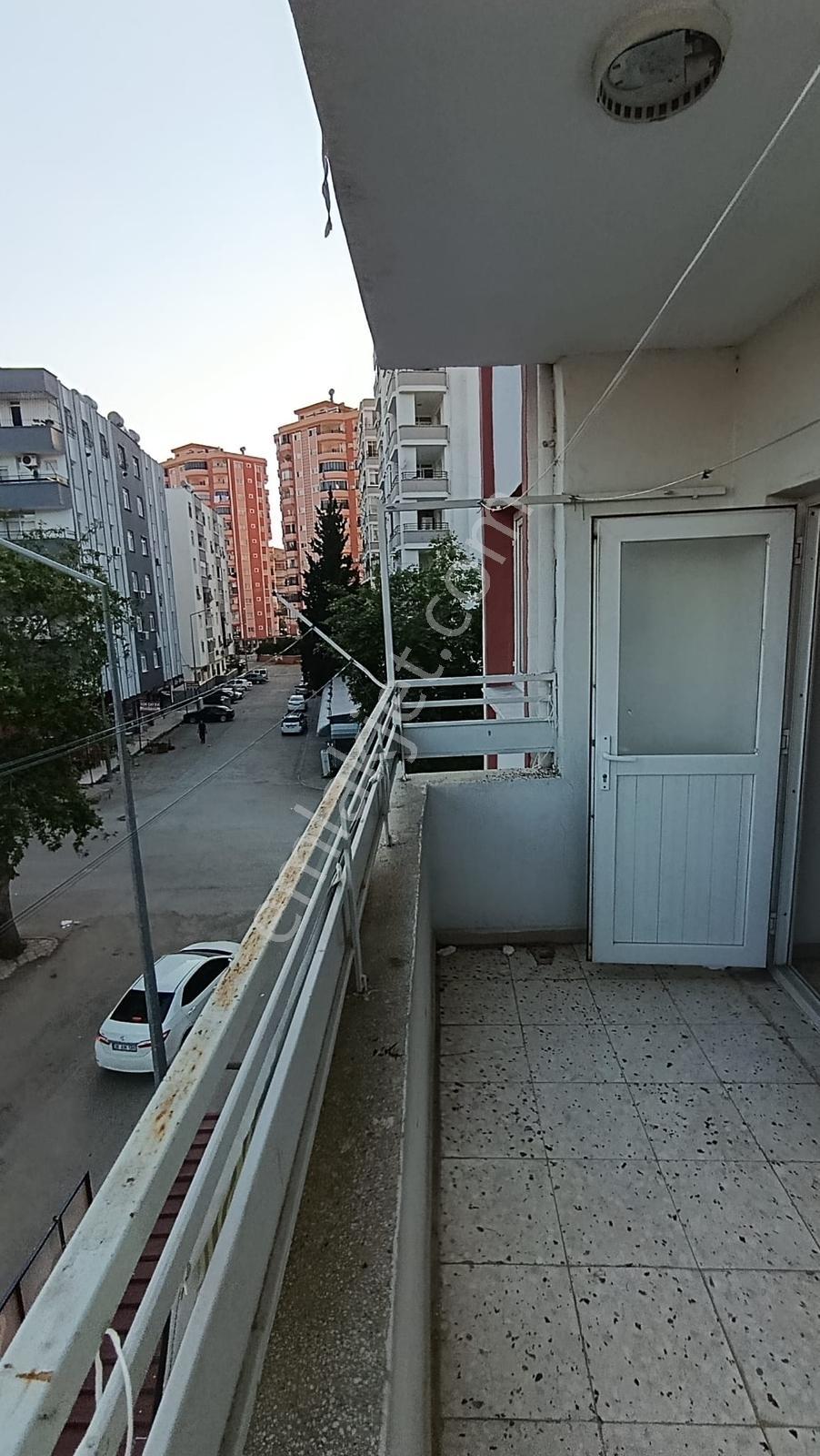 Kozan Gayrimenkulden Göçyolu Ayfa Kavşağı Yakını Daire - Görsel 4