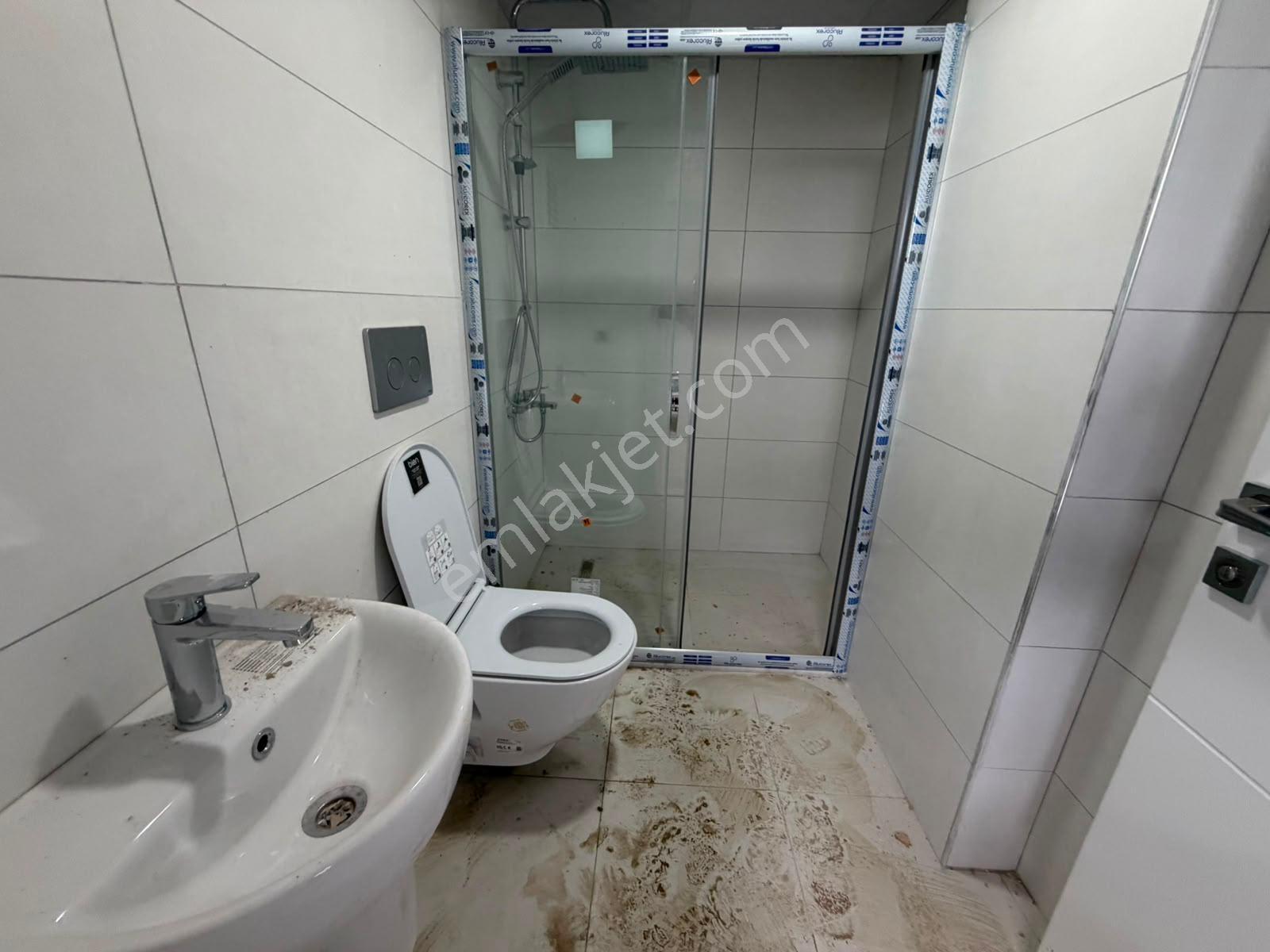 Aksu Mahallesi Stadıum Cadde Evleri'nde Kiralık 3+1 Lüks Daire - Görsel 17