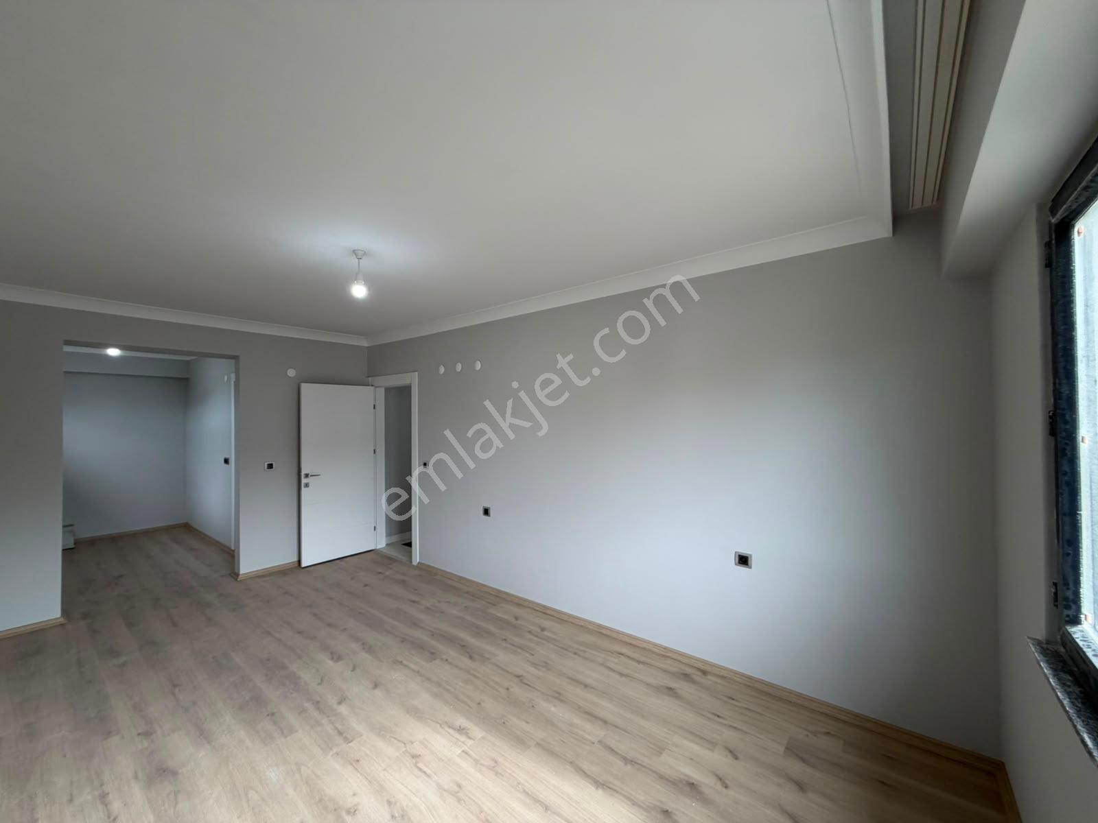 Aksu Mahallesi Stadıum Cadde Evleri'nde Kiralık 3+1 Lüks Daire - Görsel 12