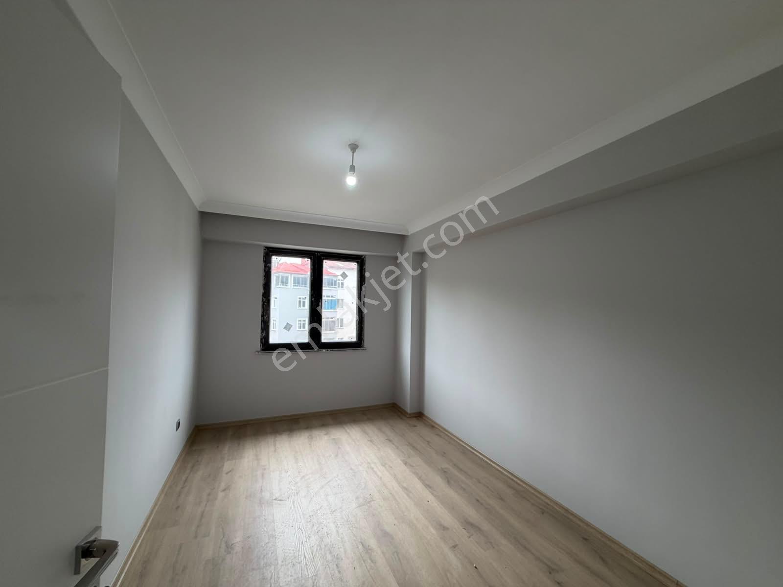 Aksu Mahallesi Stadıum Cadde Evleri'nde Kiralık 3+1 Lüks Daire - Görsel 33