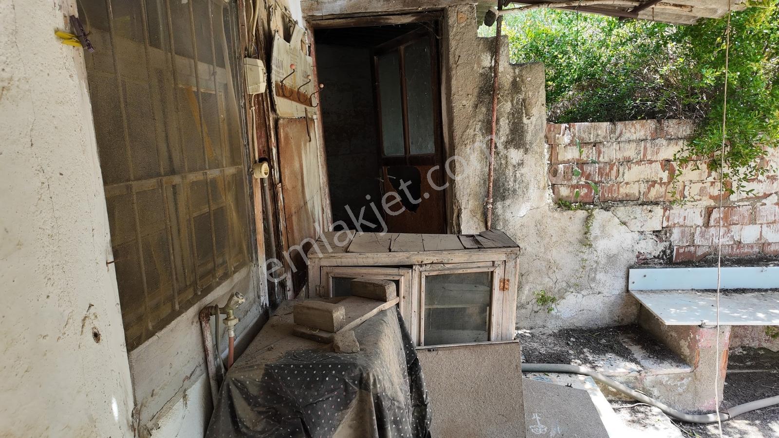 Aydın Efeler Gödrenli Köyünde Satılık Kagir Ev Ve Arsası - Görsel 15