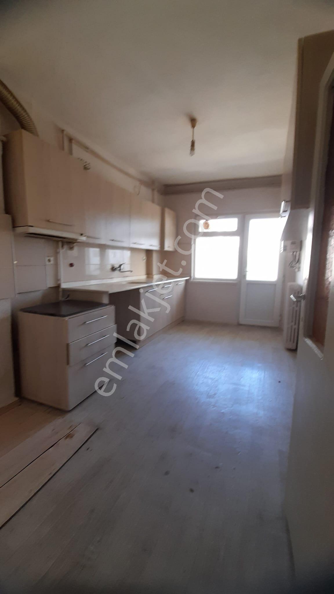Akarbası Umit Hastahanesı Yanı Kıralık 3+1 Daire - Görsel 25