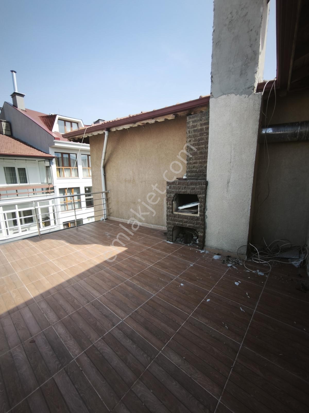 Bolunun Kalbinde Çift Teraslı İşyerine De Uygun Dubleks Daire - Görsel 15