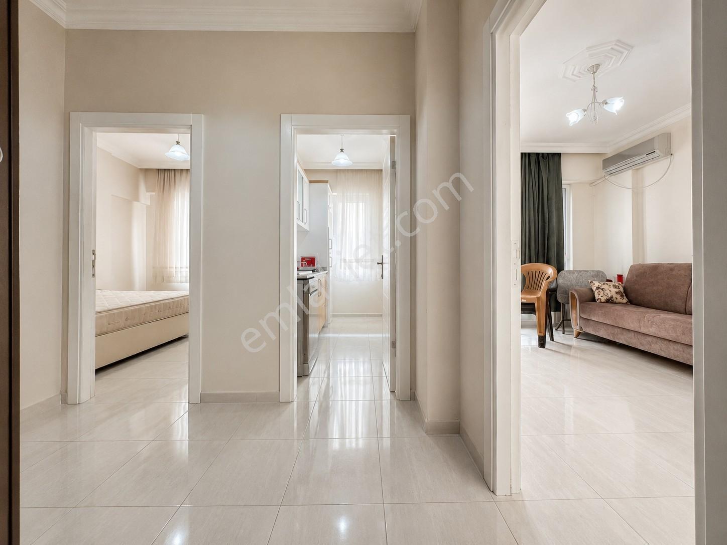 Alanya Mahmutlar 1+1 55m2 Denize 300m Eşyalı Ayrı Mutfak Merkezd - Görsel 5