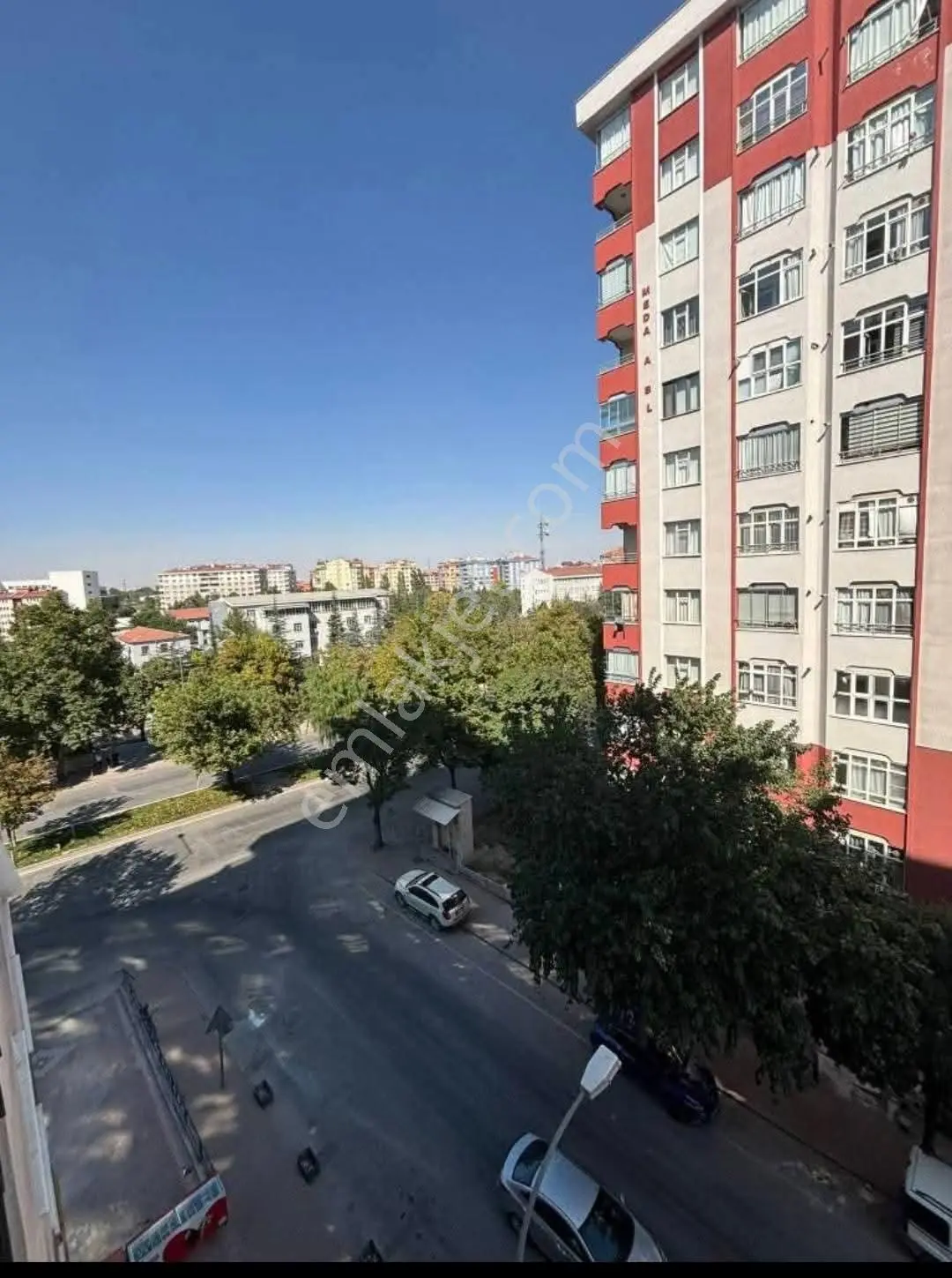 Fetih Caddesi Cepheli İl Jandarma Karşısı Makul Fiyatlı Ara Kat 3+1 Daire - Görsel 2