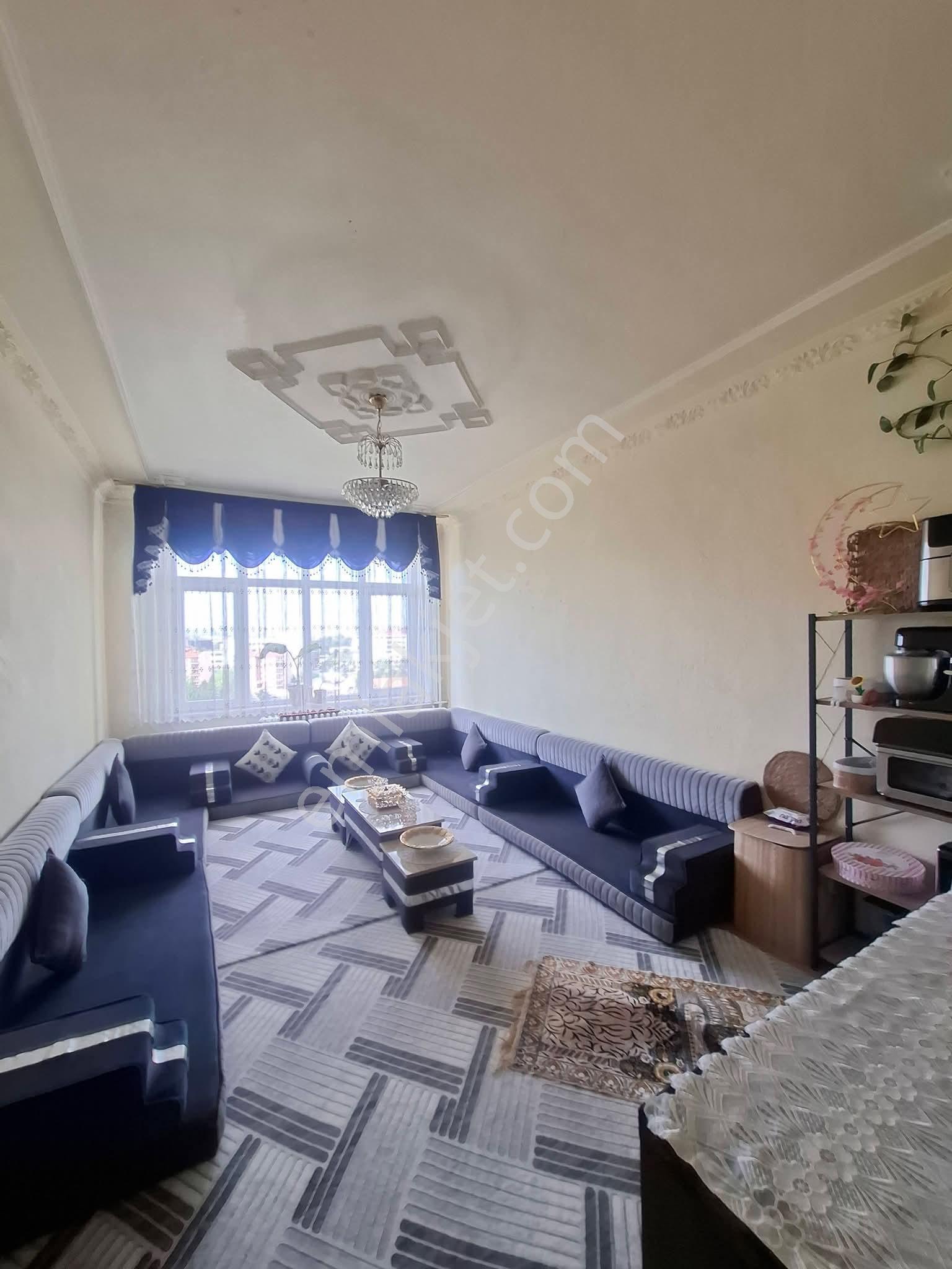 Fetih Caddesi Cepheli İl Jandarma Karşısı Makul Fiyatlı Ara Kat 3+1 Daire - Görsel 6