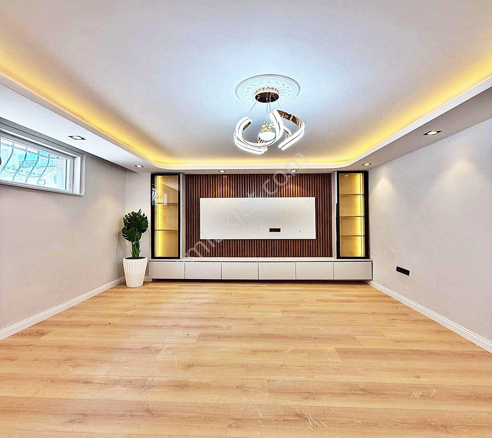 Esenyurt Hürriyet Mahallesi Bahçekat 2+1 100m2 2.080.000tl - Görsel 14