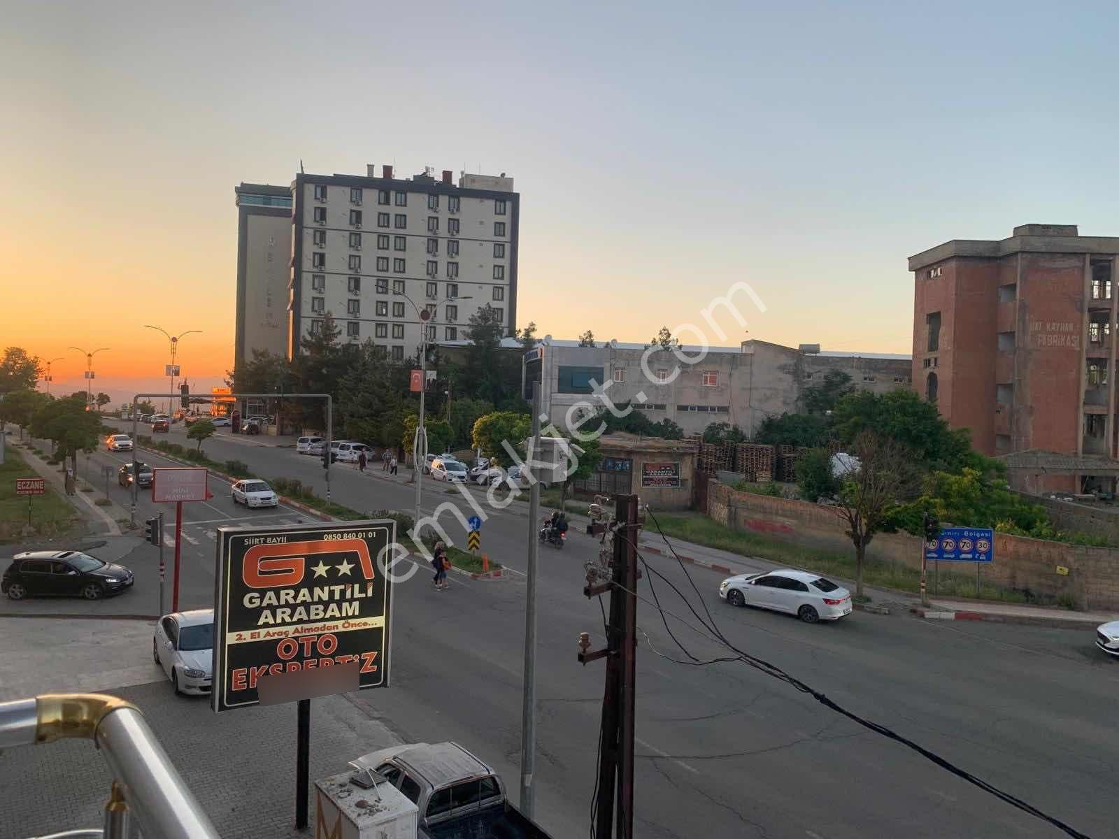 Barden Otel Karşısı Ana Cadde Üstü Kiralık 3+1 Daire - Görsel 29