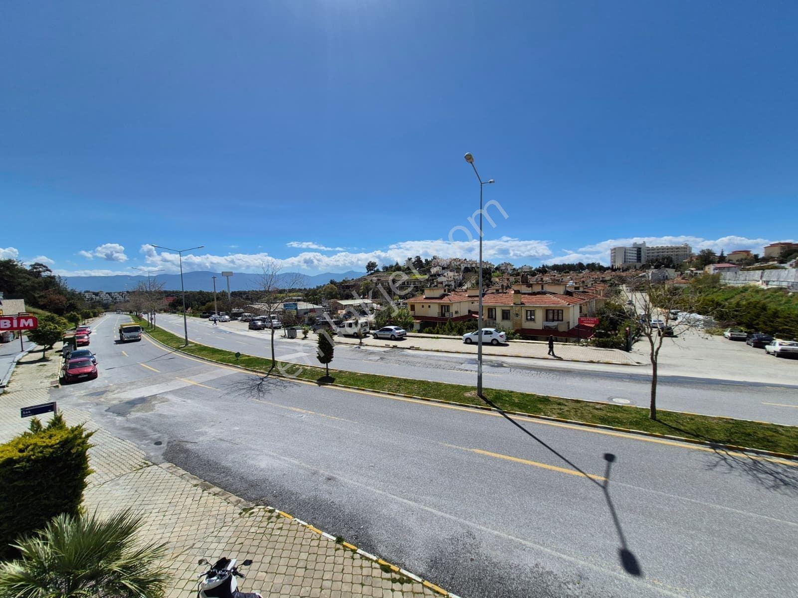 Kuşadası Kadınlar Denizinde Geniş Bakımlı 3+1 Satılık Daire - Görsel 31
