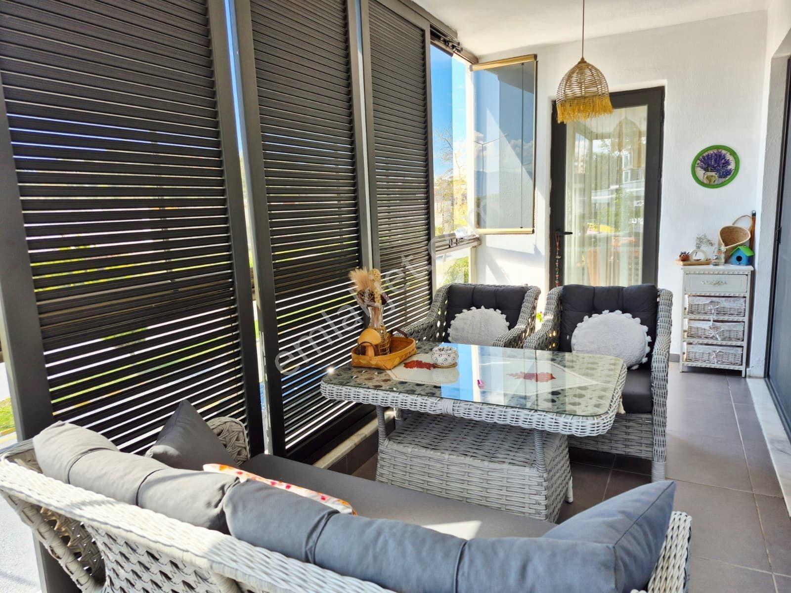 Kuşadası Kadınlar Denizinde Geniş Bakımlı 3+1 Satılık Daire - Görsel 18