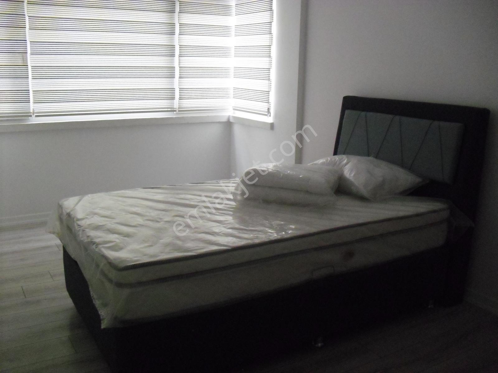 Gaziosmanpaşa Reşitgalip'de 3+1 Mobilyalı Teraslı Kiralık Daire - Görsel 14