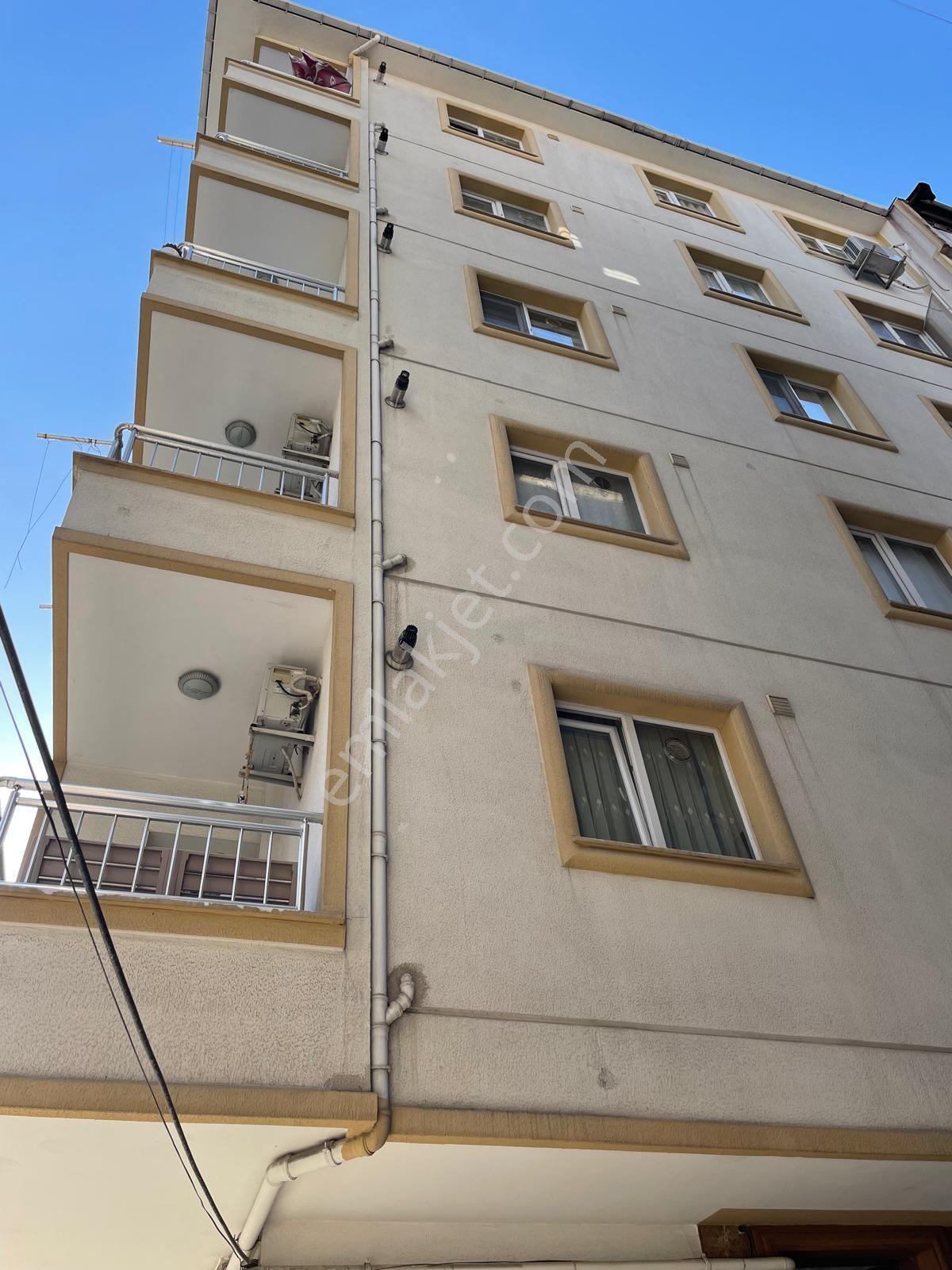 B.evler Hürriyet'te Genç Binada 2+1 Ön Cephe Ara Kat Daire - Görsel 18