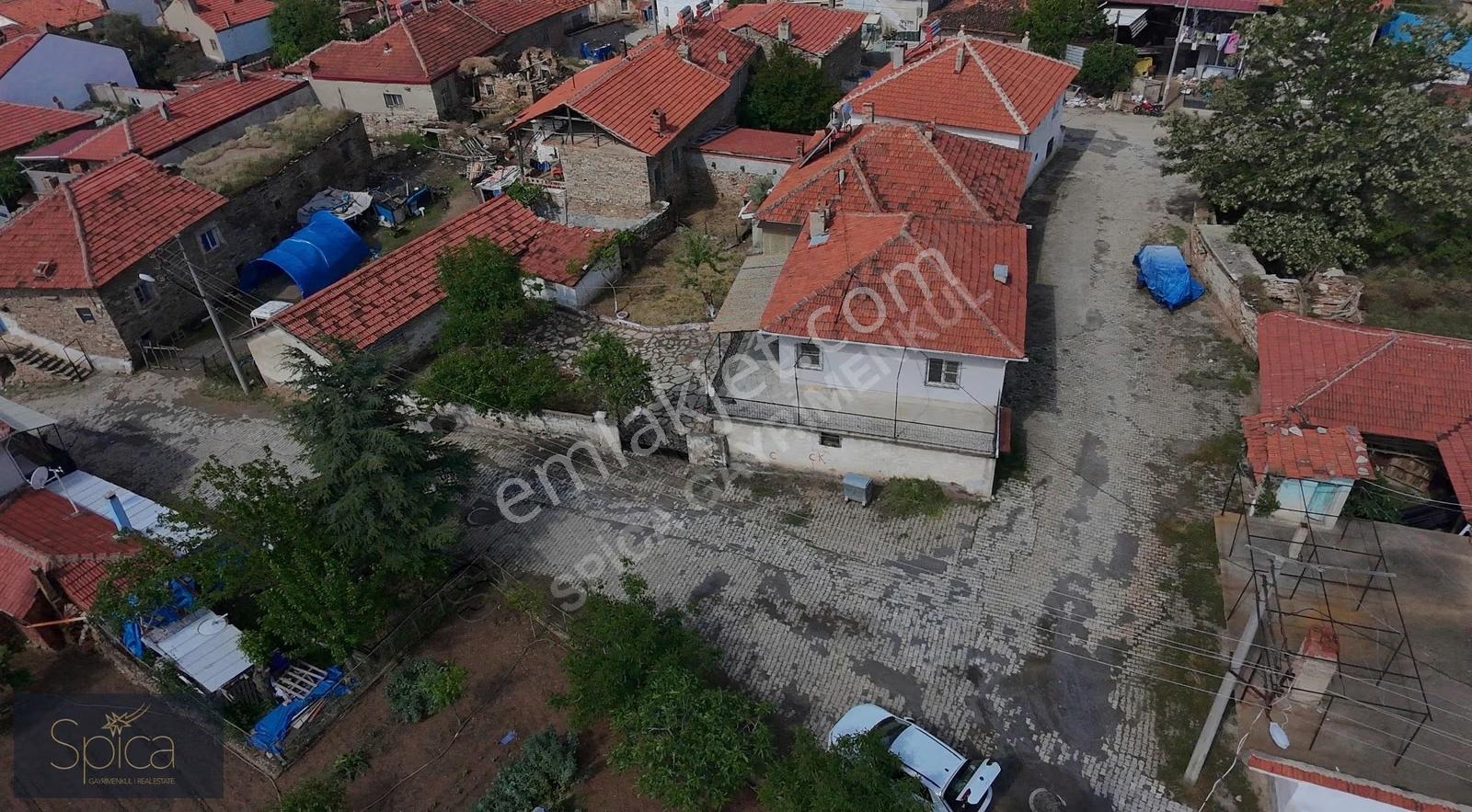 Uşak Eşme Elvanlar Mah. Satılık Bahçeli Müstakil Ev - Görsel 20