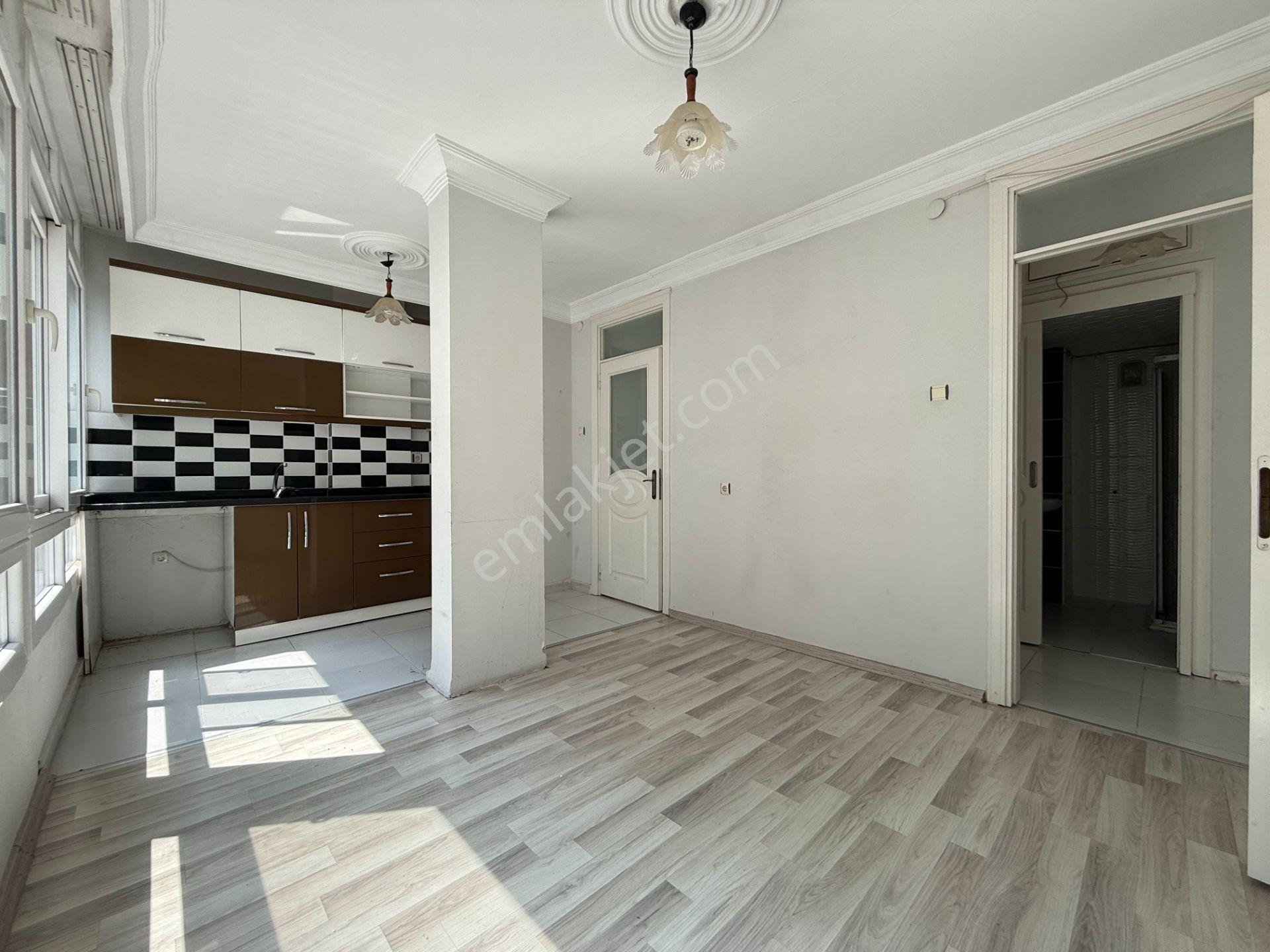 Bahar Caddesinde 3+1 120 M2 Açık Mutfak Kiralık Daire - Görsel 5