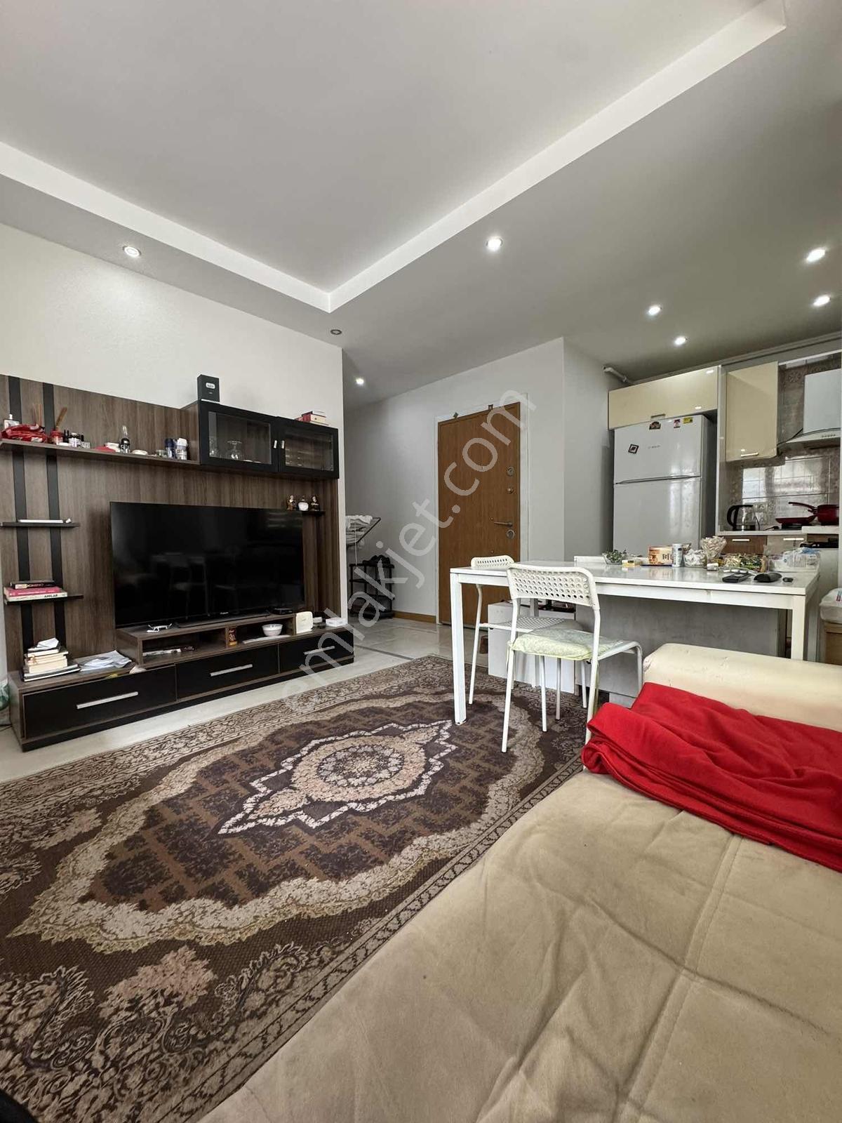 Beylikdüzü Yakuplu Metrobüse Yakın Eşyalı 2+1 Kiralık Daire - Görsel 12