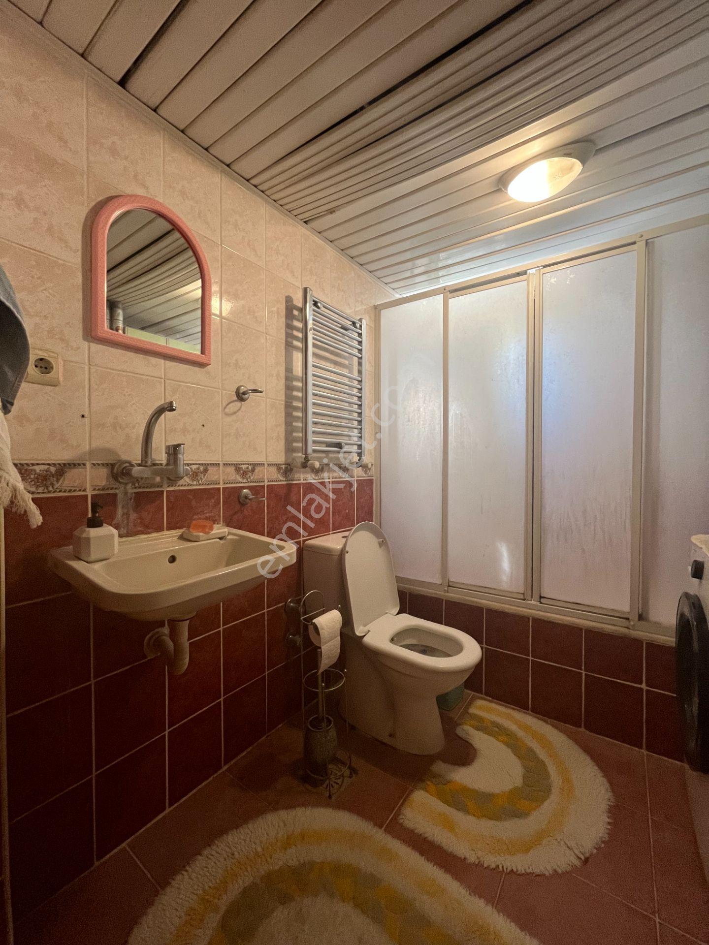 Küçük Çiğli Mah. Eşyalı, Doğalgazlı, Ara Kat 3+1 Kiralık Daire - Görsel 19