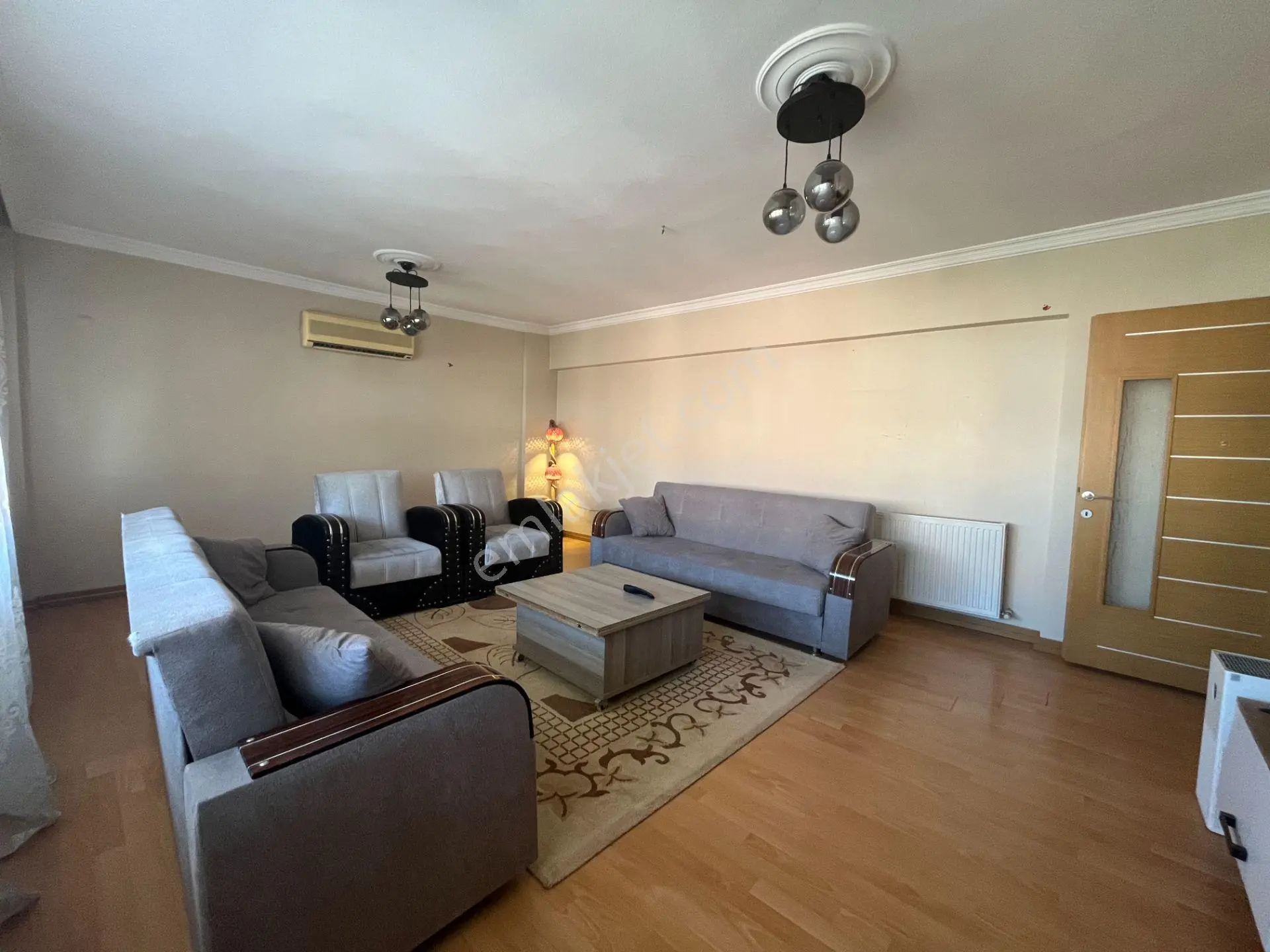 Küçük Çiğli Mah. Eşyalı, Doğalgazlı, Ara Kat 3+1 Kiralık Daire - Görsel 2