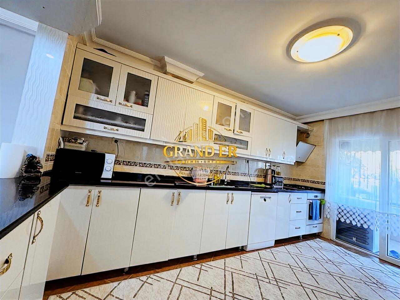 Mezitli Kuyulukta Site İçinde 5+1 Geniş Teraslı Satılık Villa - Görsel 14