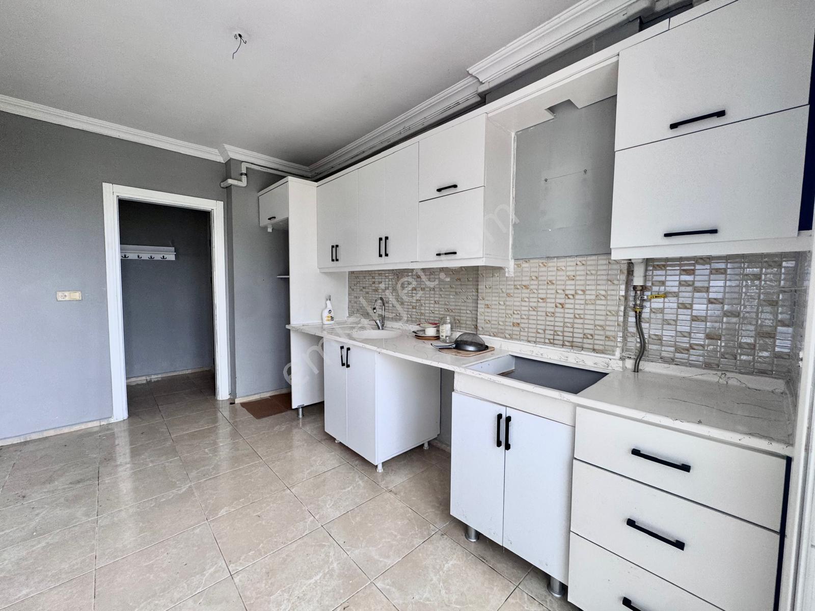 Modern Evler Askeriye Karşısı 3+1 Kiralık - Görsel 4