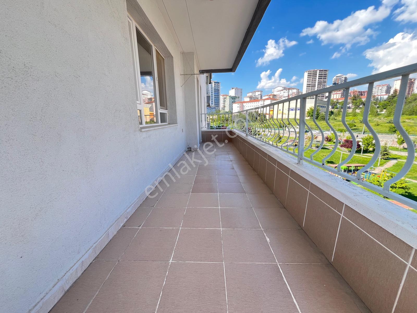 Çiğdemtepe Mah. Selim Caddesinde Park Manzaralı 3+1 Kiralık Daire - Görsel 18