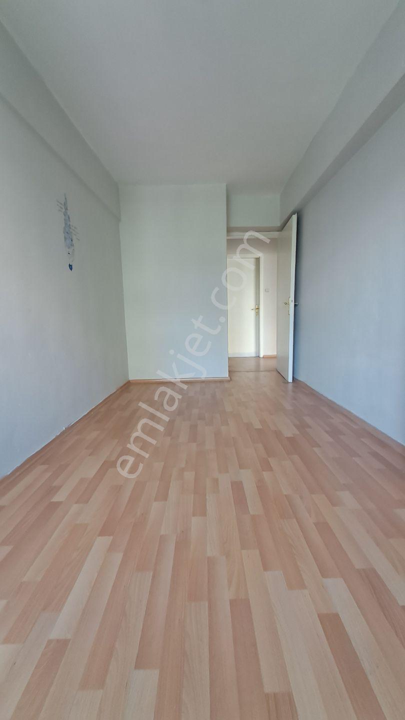 Yüksel Caddesi Cepheli Asansörlü 2+1 Otoparklı Kiralık İşyeri - Görsel 3