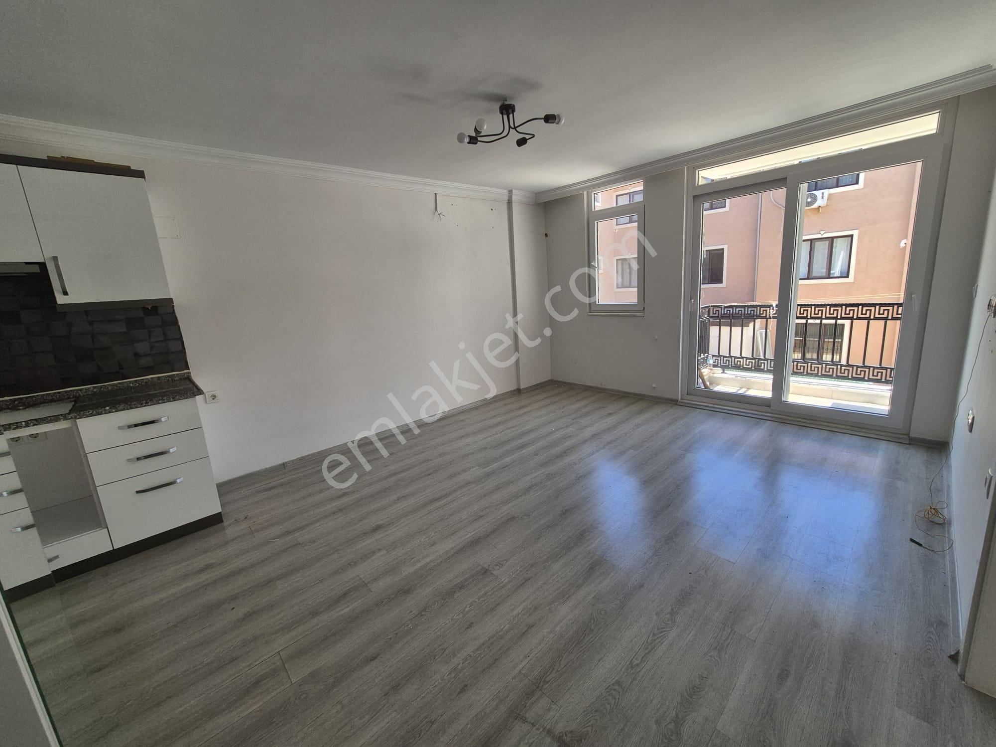 Stop’tan Merkez’de *asansörlü* 1+1 Kiralık Daire - Görsel 5