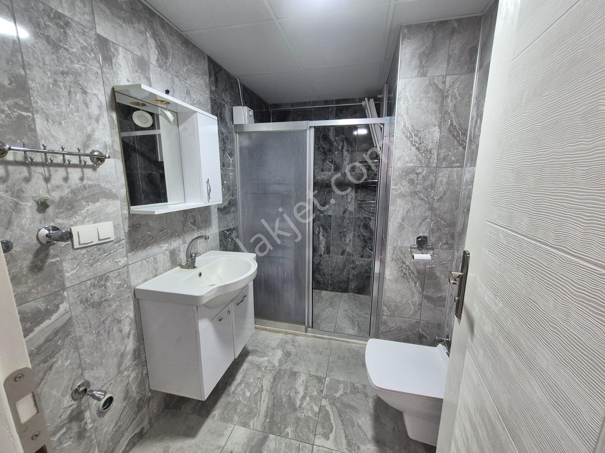 Stop’tan Merkez’de *asansörlü* 1+1 Kiralık Daire - Görsel 12