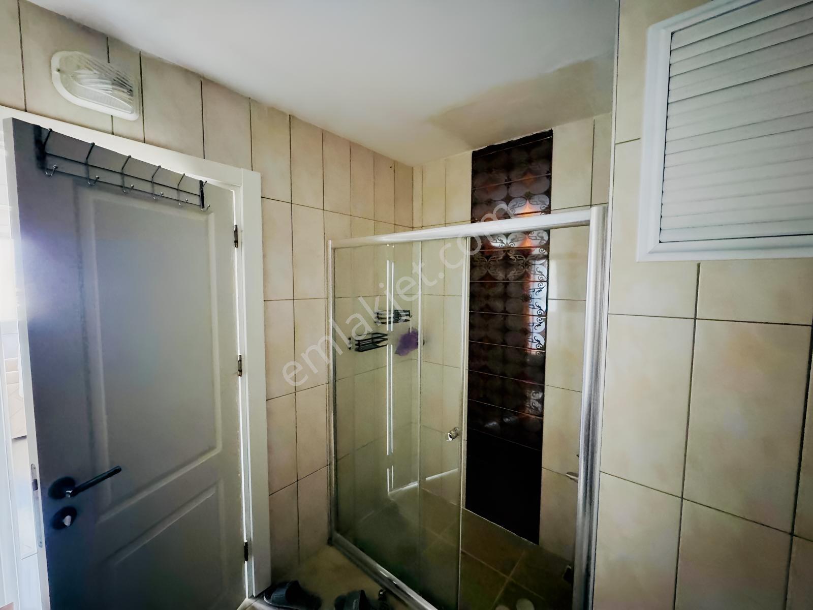 Üniversiteye Yürüme Mesafesinde Geniş Ve Kullanışlı 2+1 Kiralık - Görsel 3