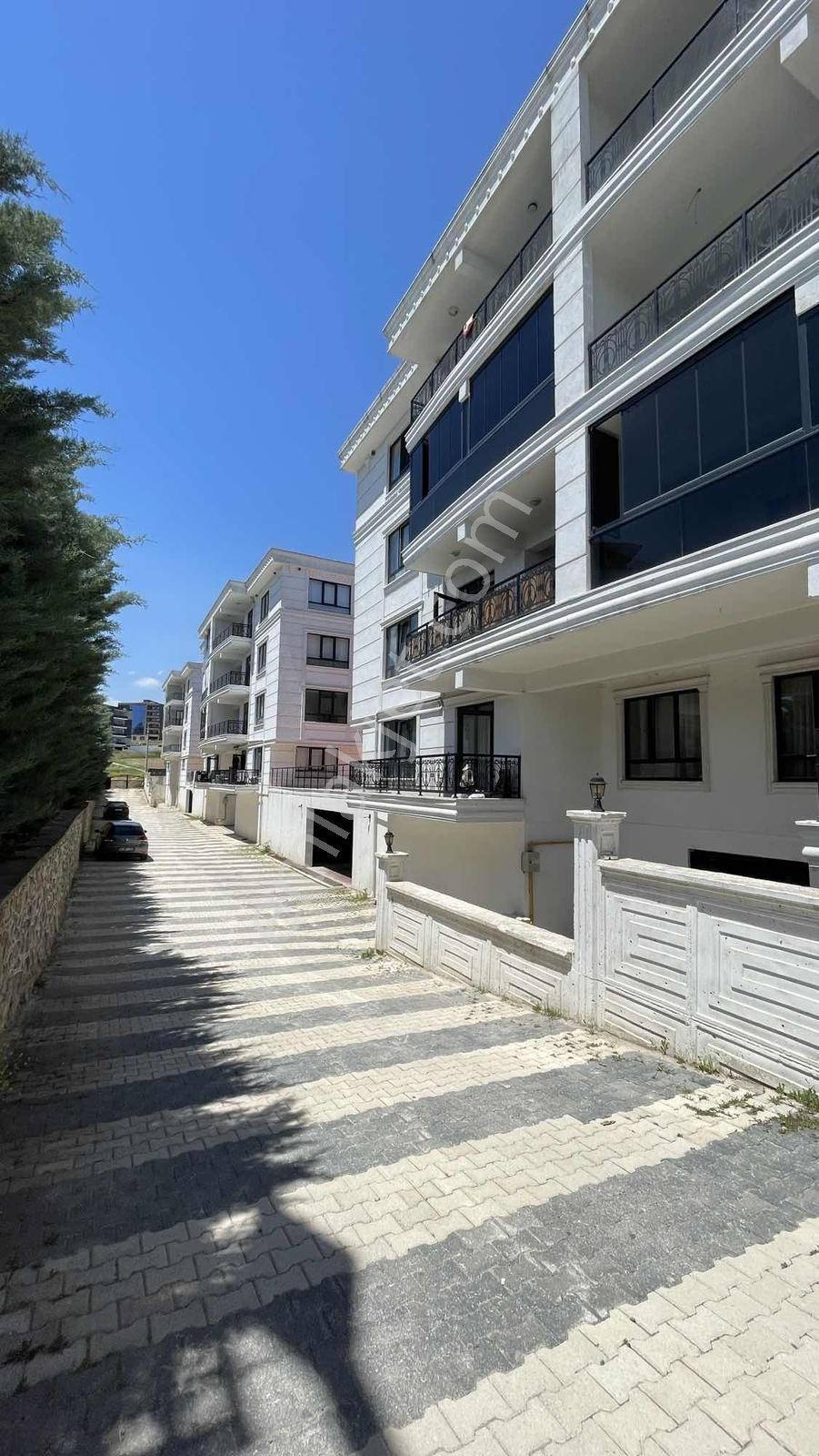 Ulucan'dan Karalar Yolunda Paradıse Konaklarında Kiralık 3+1 - Görsel 16