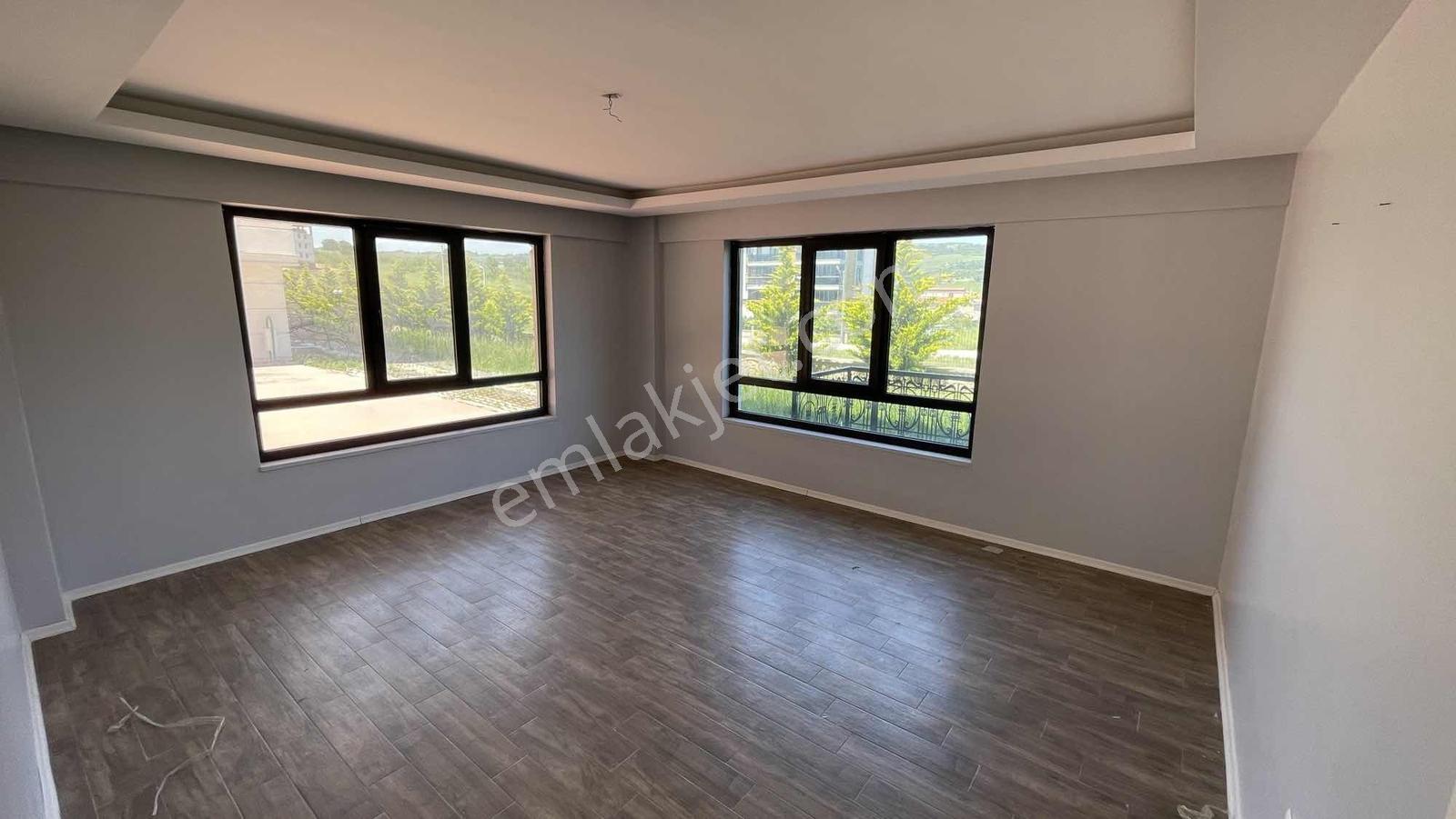 Ulucan'dan Karalar Yolunda Paradıse Konaklarında Kiralık 3+1 - Görsel 7