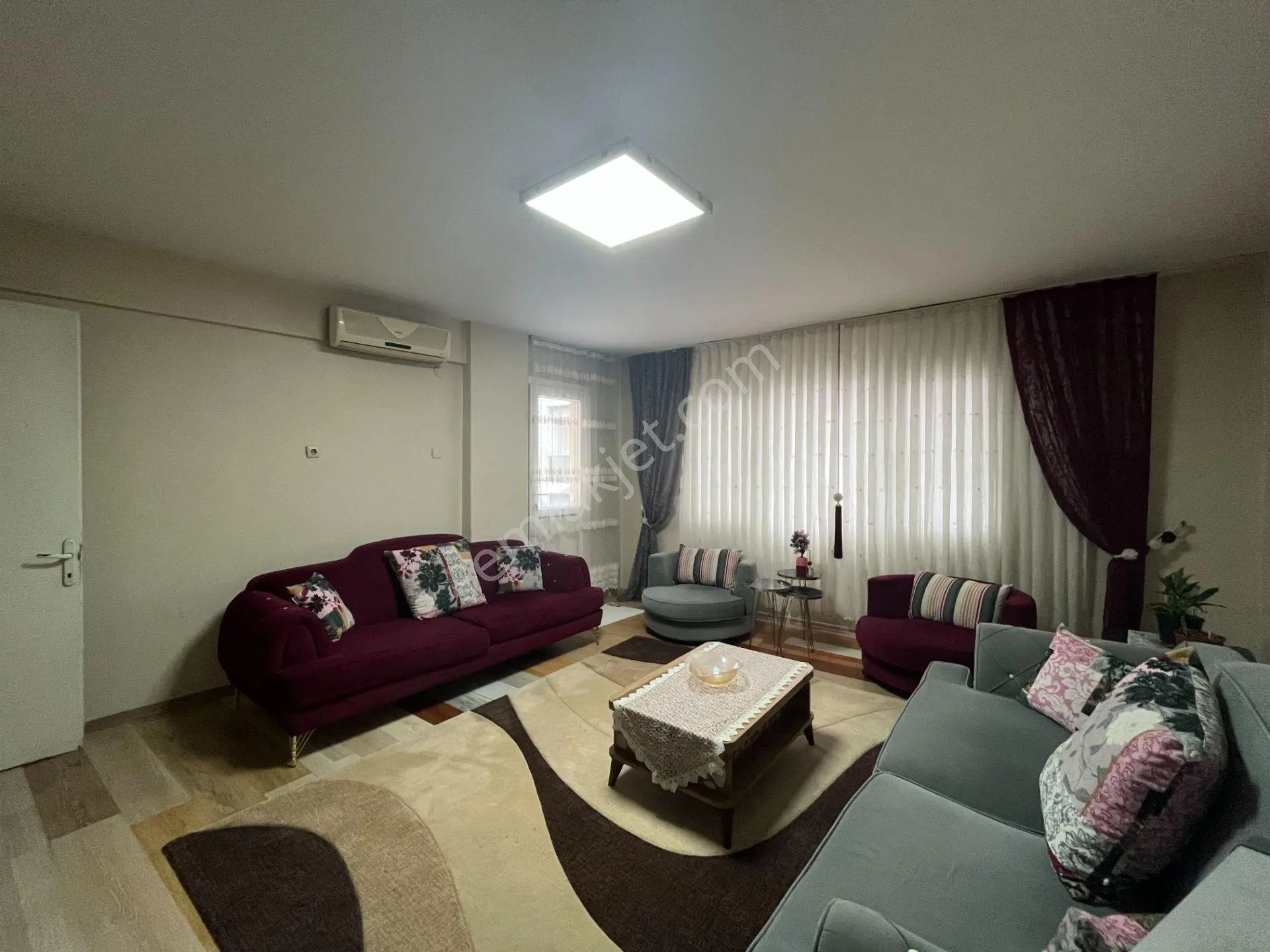 Gümüşpala'da Karakol Yakını Eşyalı Ara Kat 2+1 Kiralık Daire - Görsel 2