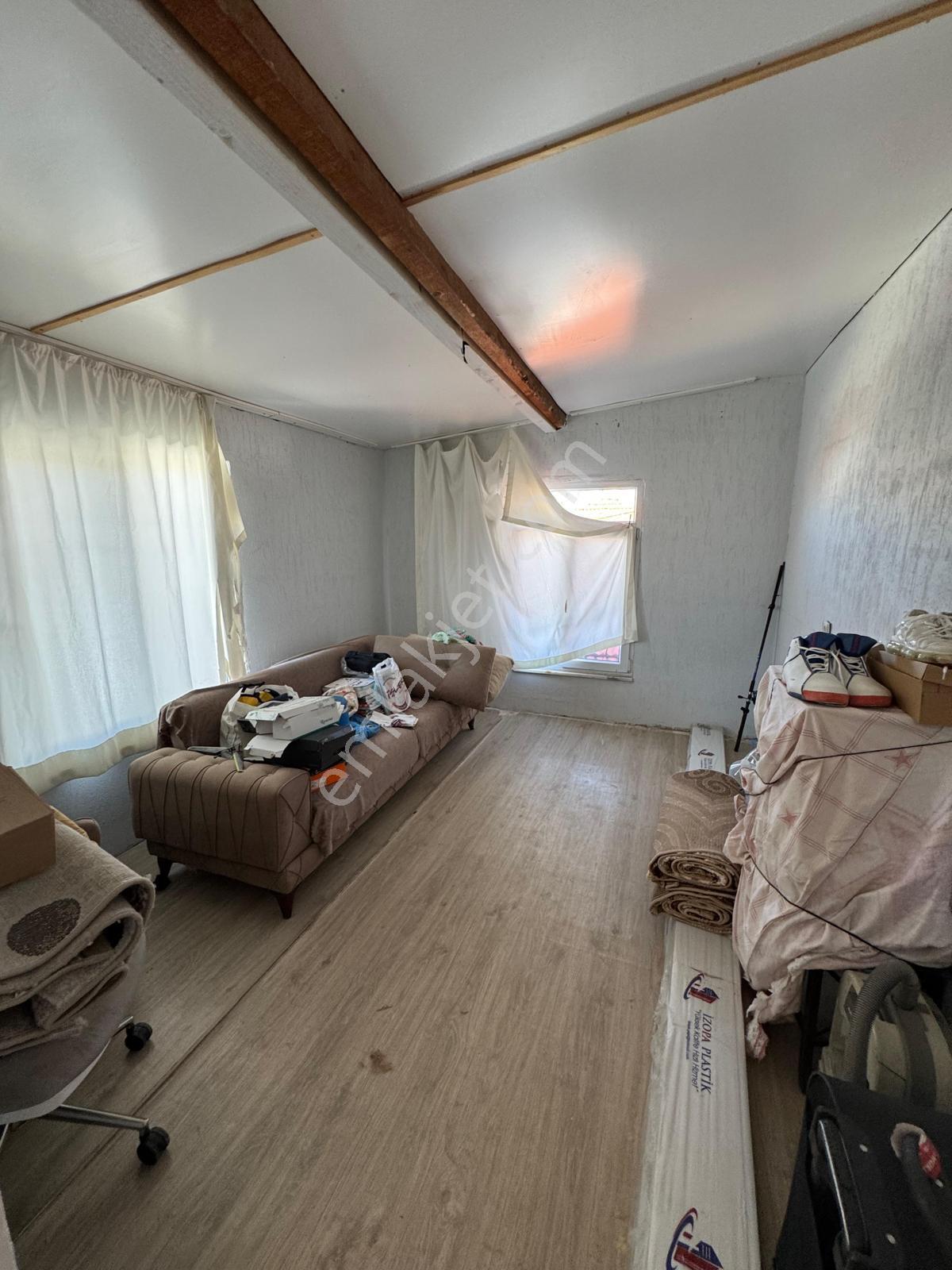 Ayvada'dan Ayvalık Merkez’de Tek Tapudan 3 Ayrı Girişli 3. Kağir Rum Evi​ - Görsel 18