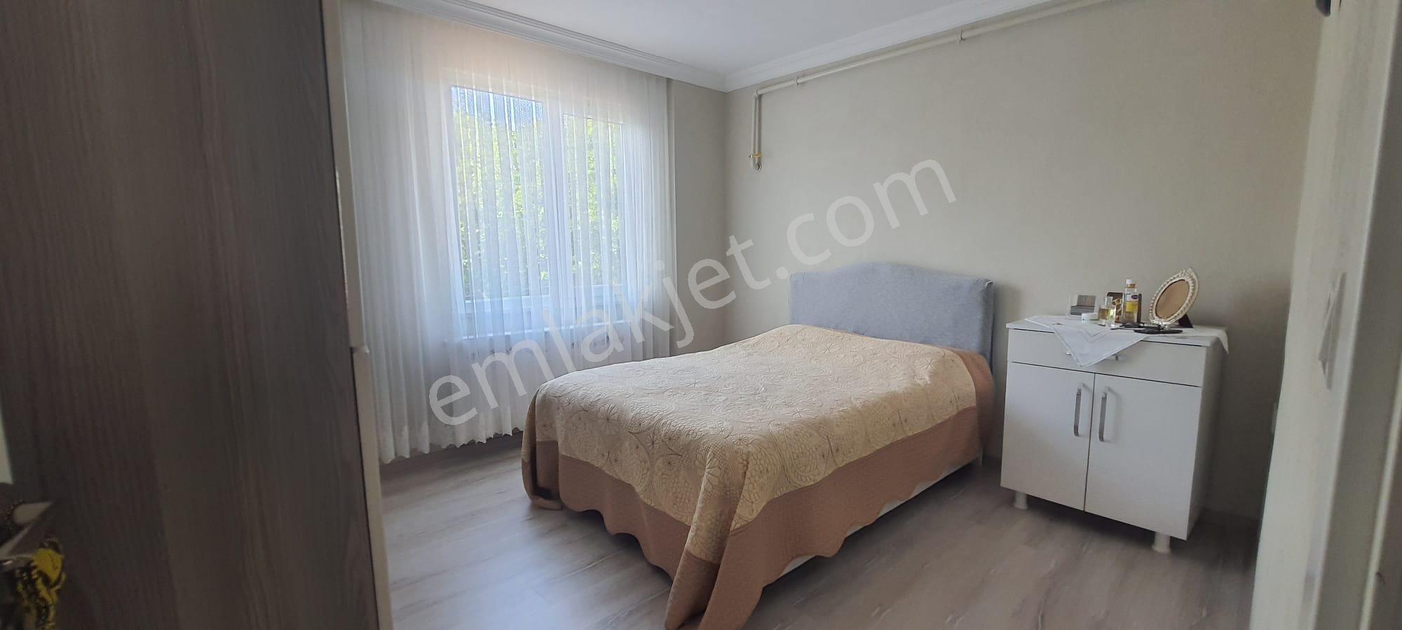 Tekirdağ Yeniçiftlik De Yaz Kış Oturmaya Uygun Müstakil Villa - Görsel 25